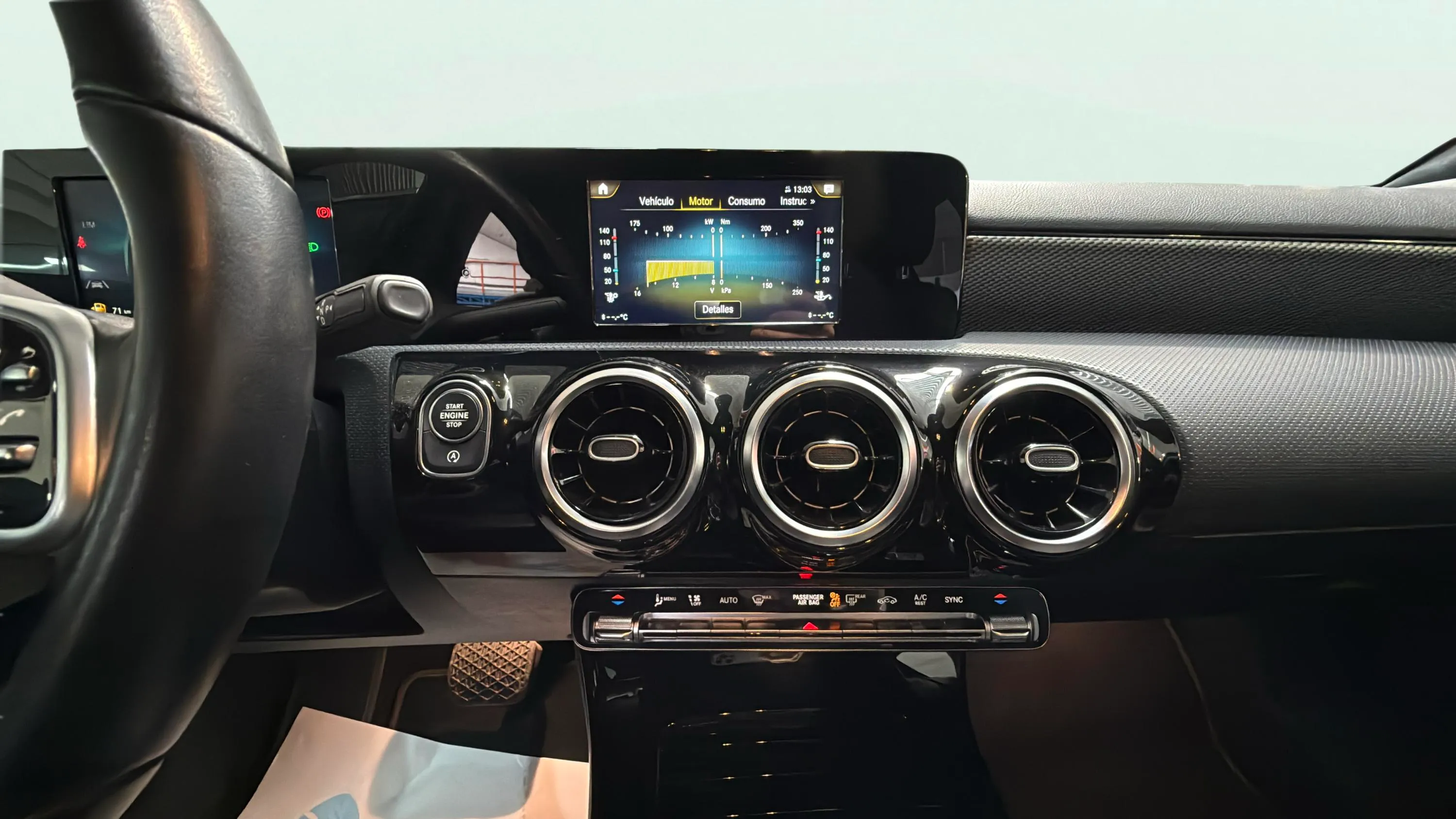 Mercedes-Benz Clase A A 180 d - foto 11