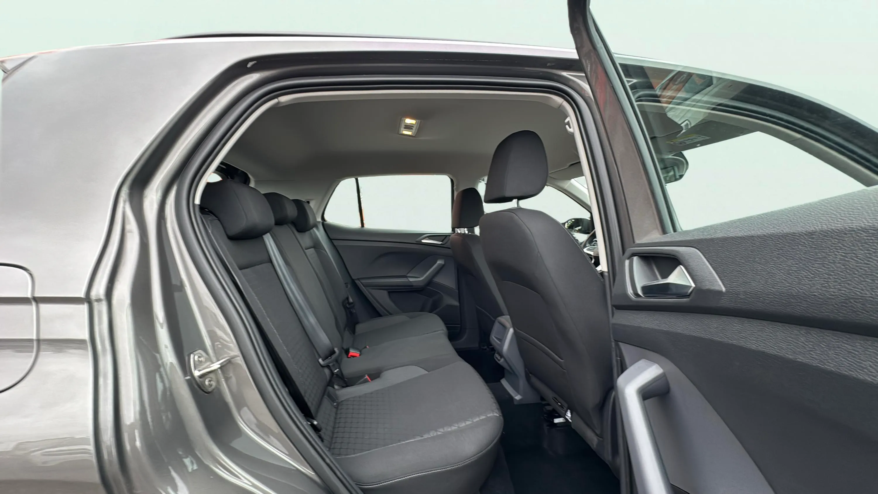 Volkswagen T-Cross Advance 1.0 TSI DSG - foto 13