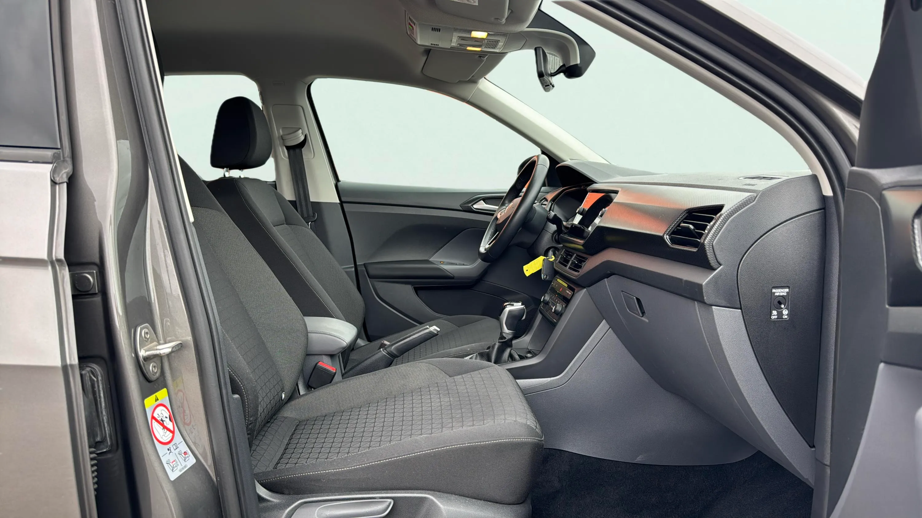 Volkswagen T-Cross Advance 1.0 TSI DSG - foto 16