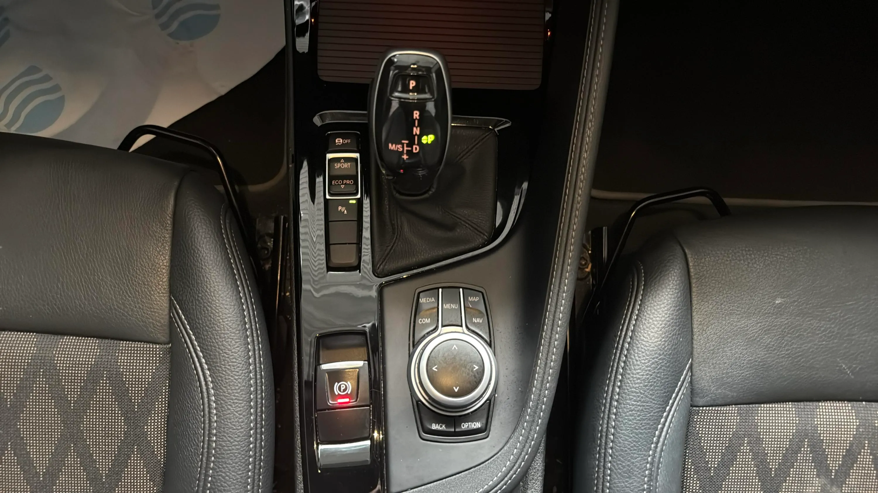 BMW X1 xDrive18dA - foto 22
