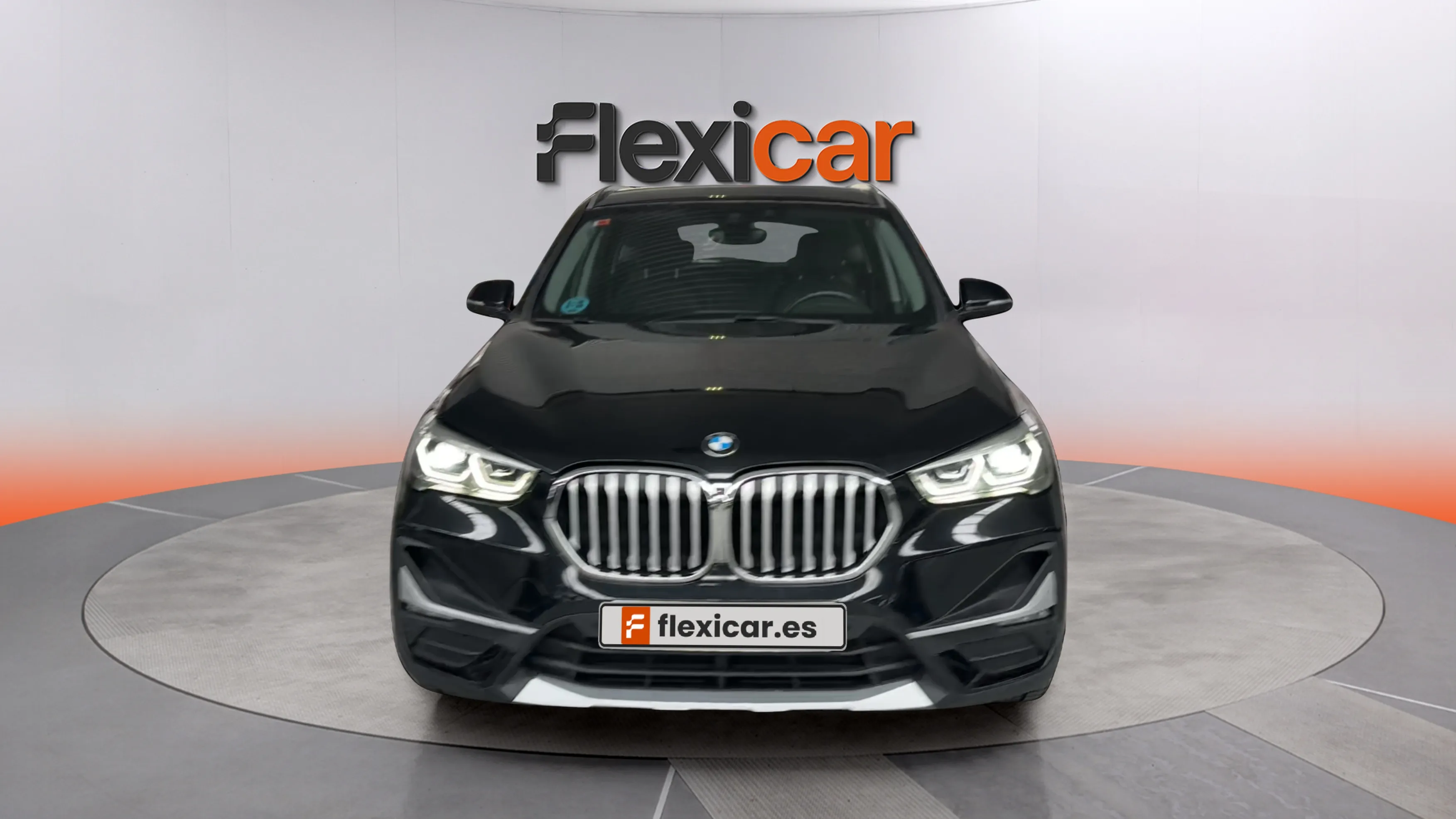 BMW X1 xDrive18dA - foto 2
