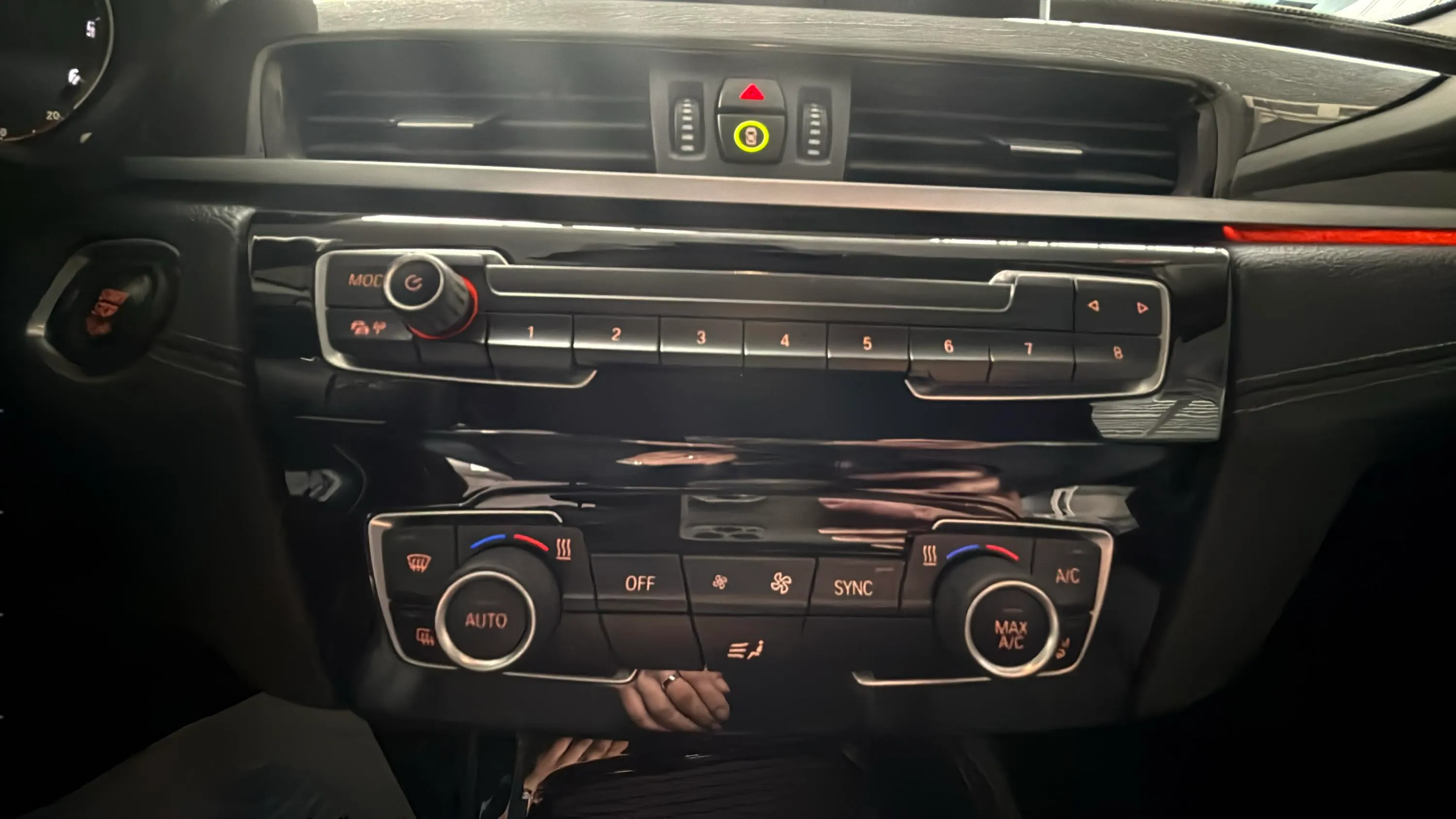 BMW X1 xDrive18dA - foto 21