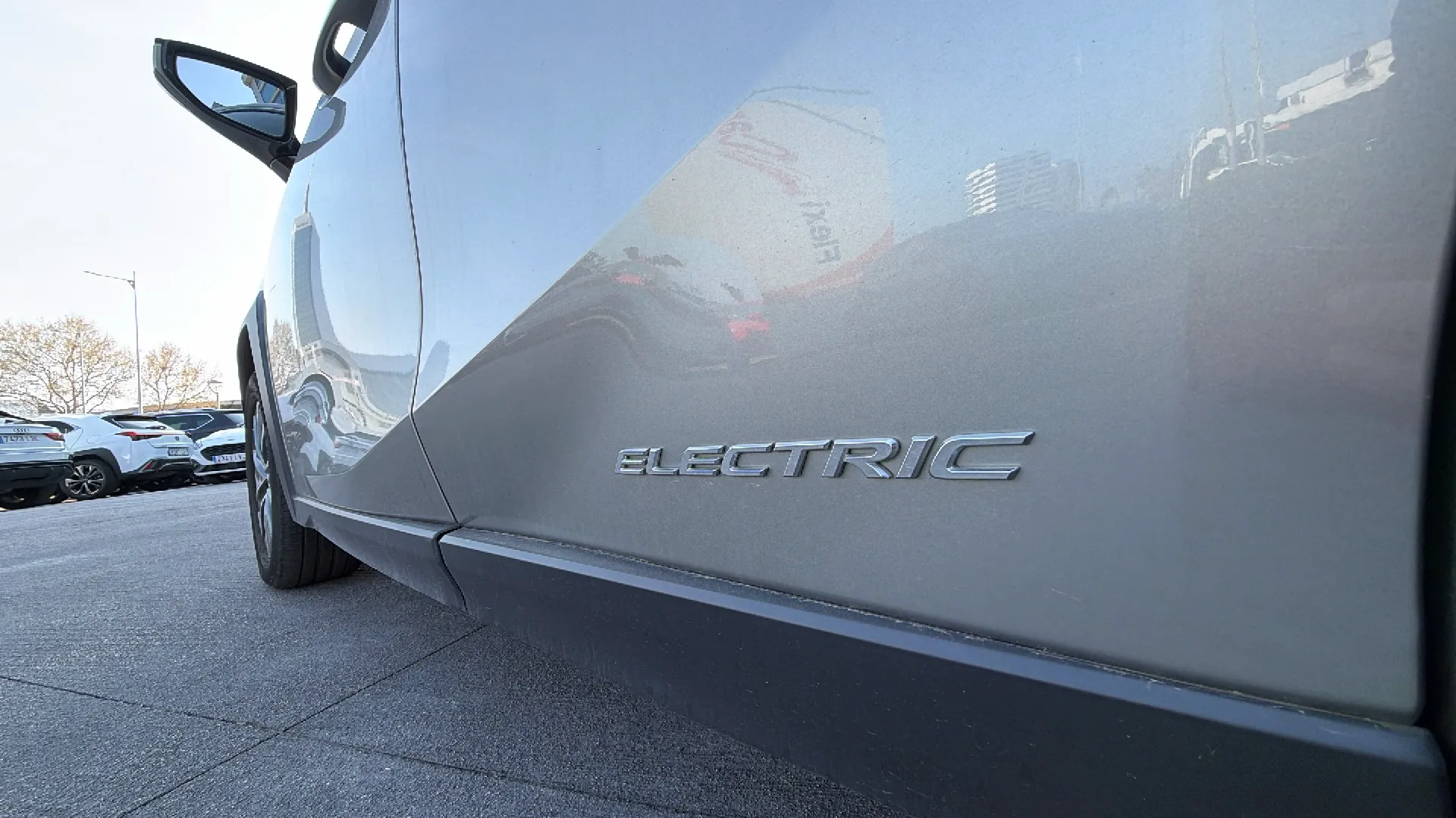 Lexus UX 300e Executive - foto 29