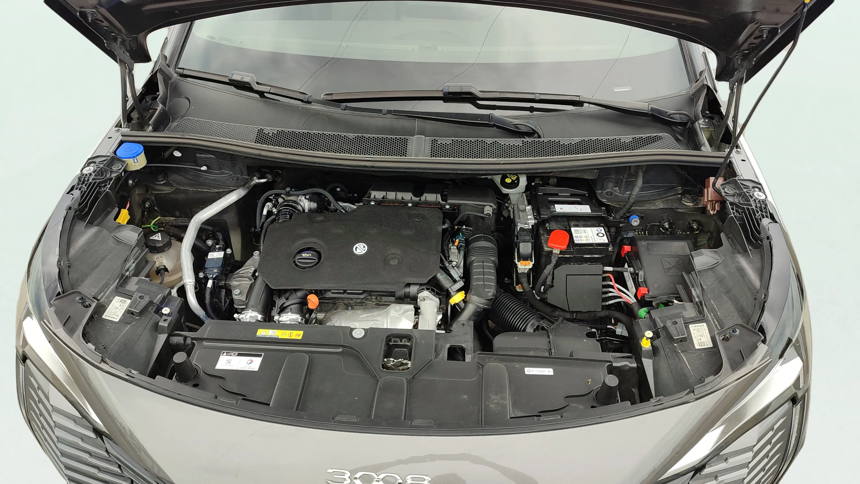 Peugeot 3008 1.5 BlueHDi Allure Pack EAT8 - foto 29