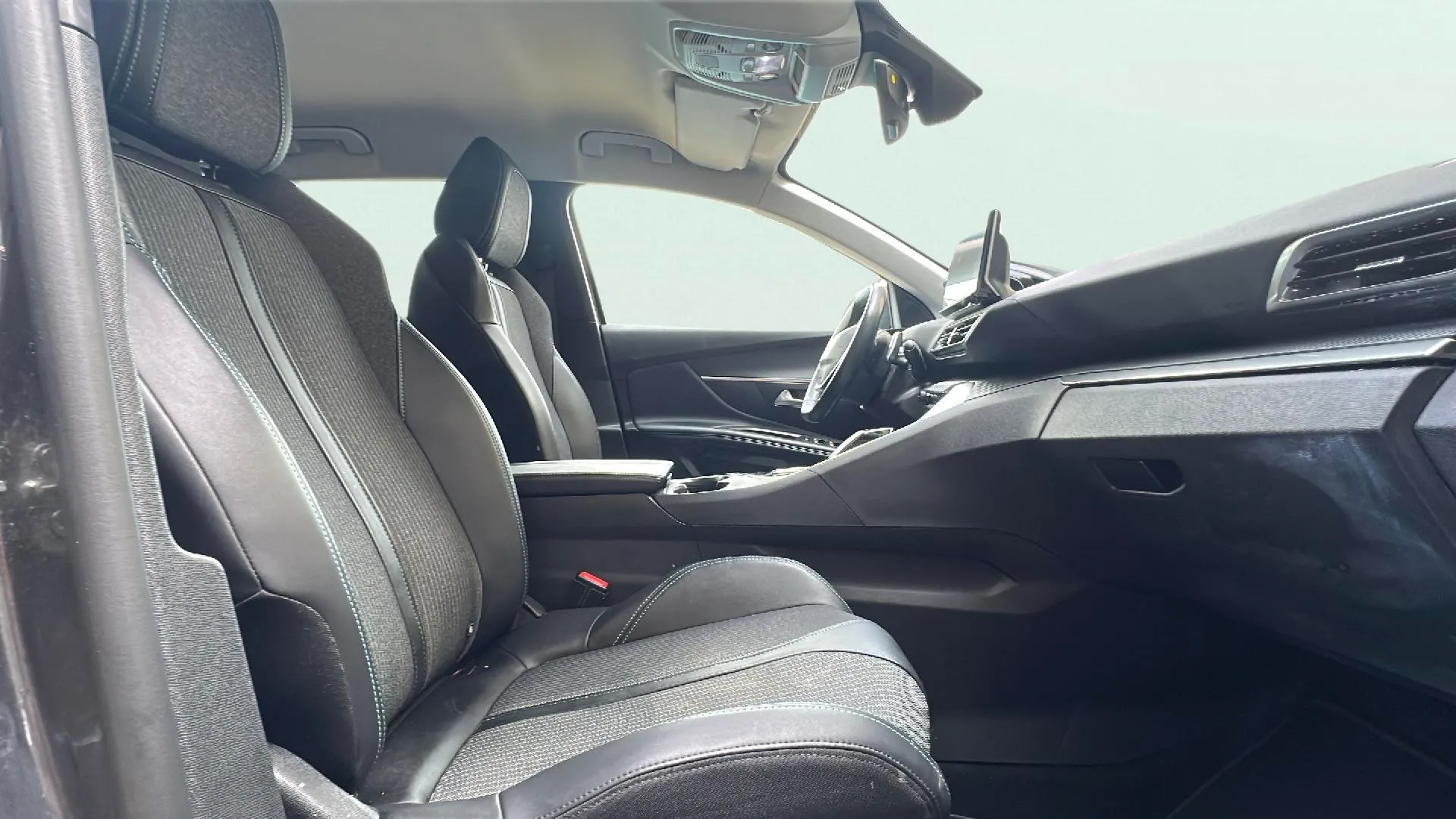 Peugeot 3008 225 e-EAT8 Allure - foto 16