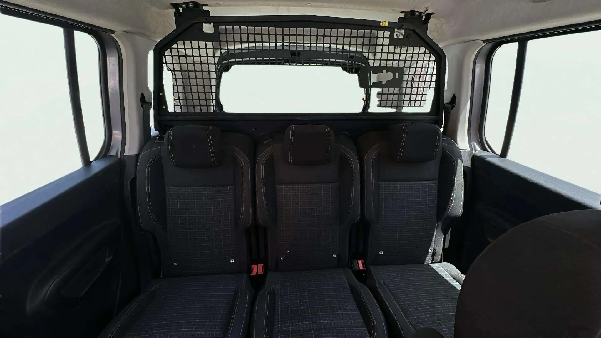 Peugeot Rifter GT Long BlueHDi - foto 11