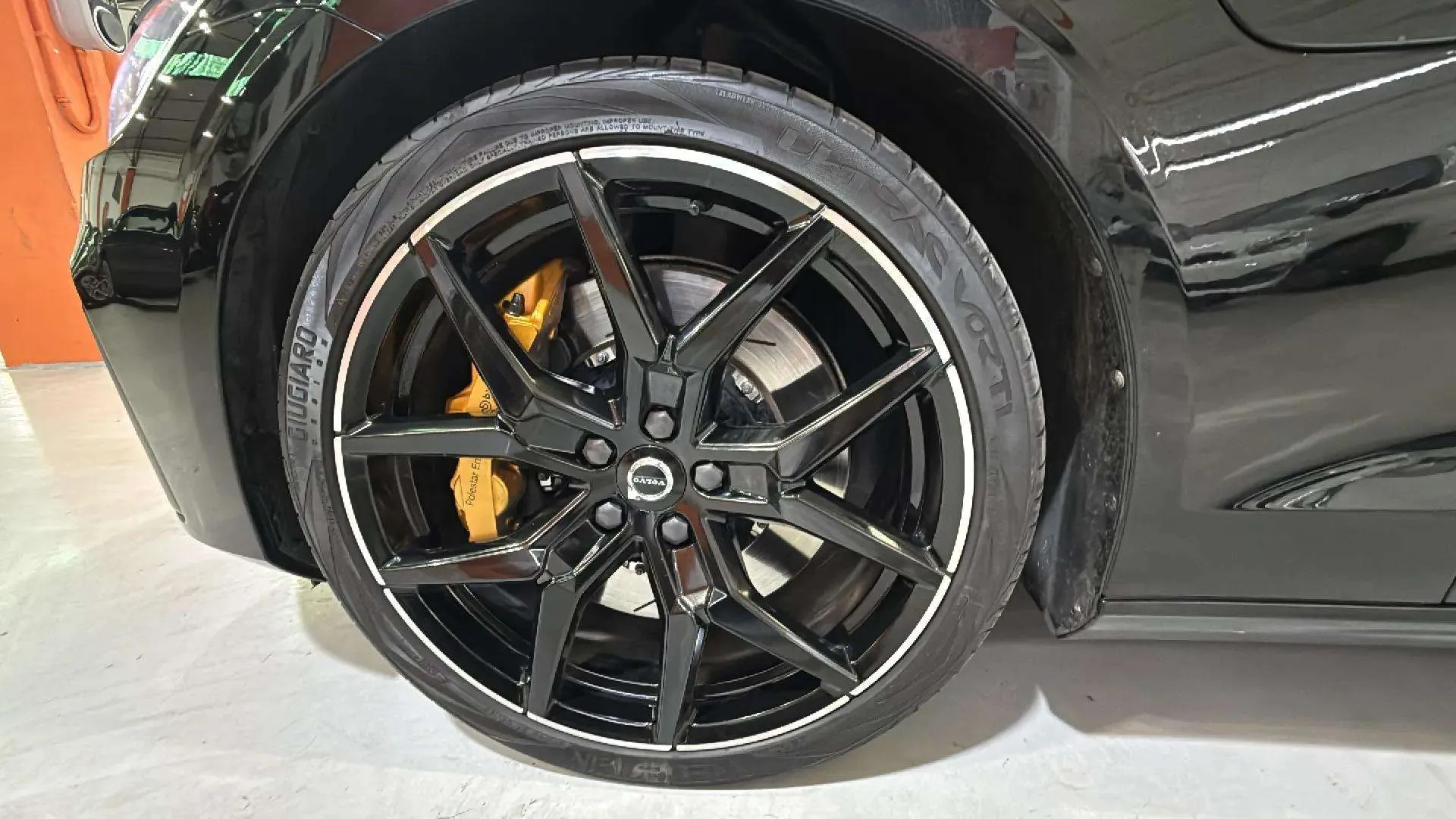 Volvo S60 T8 Twin Polestar Engineered - foto 6