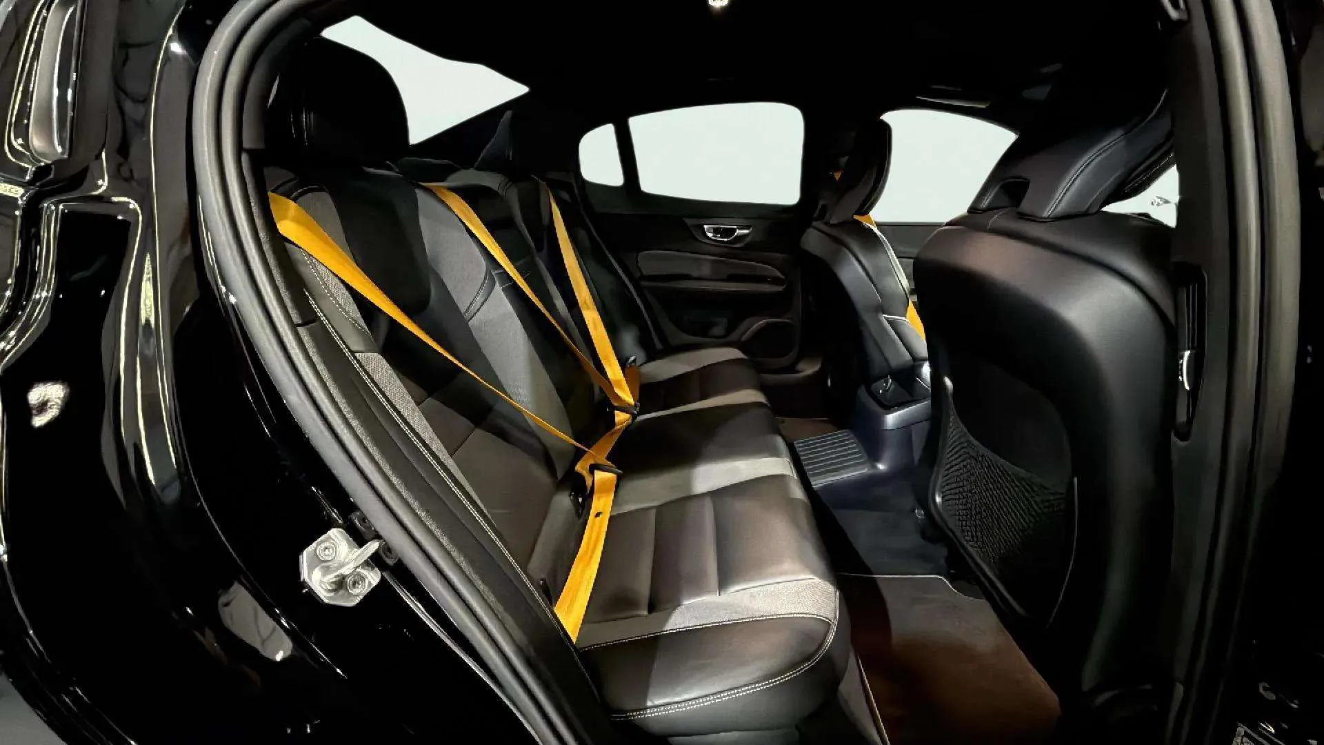 Volvo S60 T8 Twin Polestar Engineered - foto 11