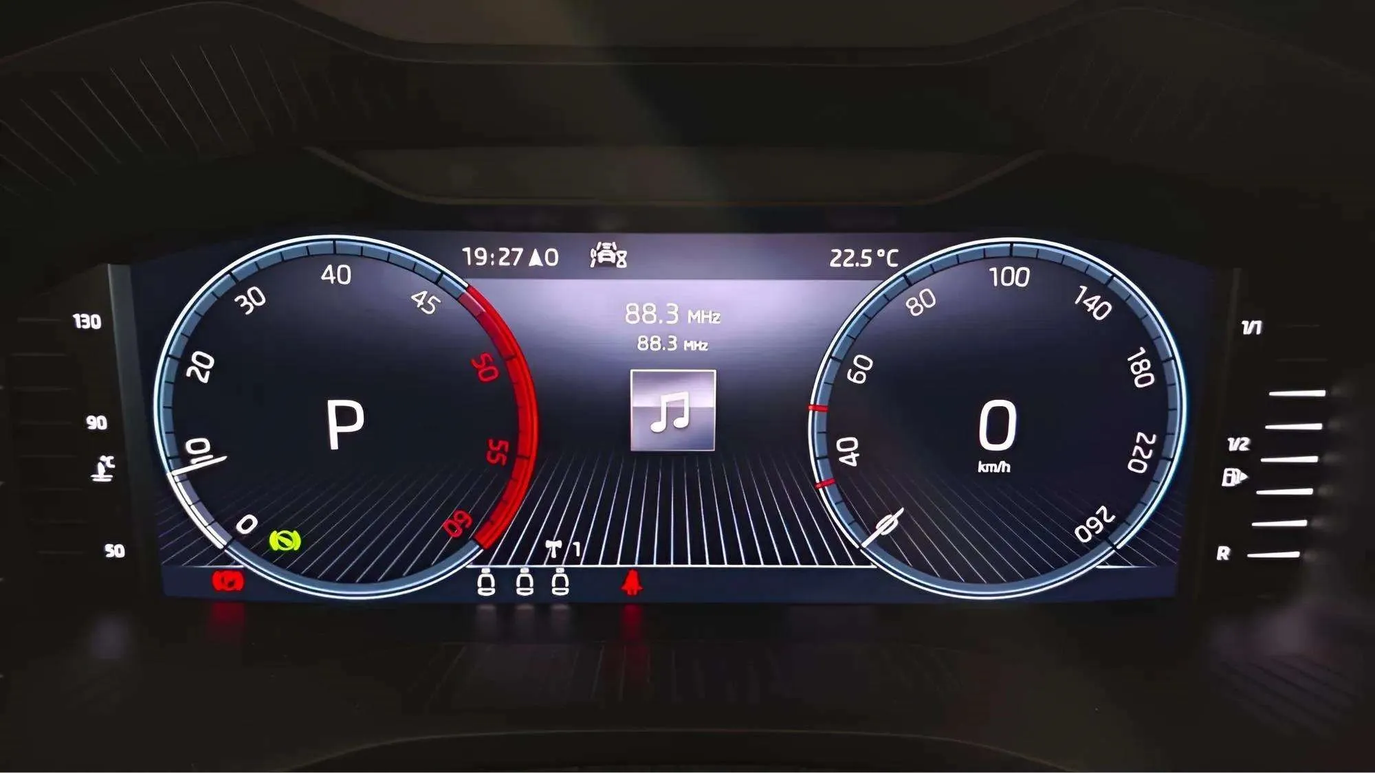 Škoda Karoq 2.0 TDI DSG 4x4 Ambition - foto 10