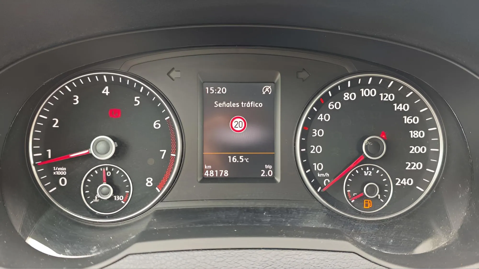 Volkswagen Sharan Advance 1.4 TSI - foto 15