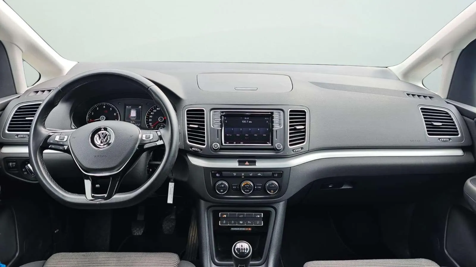 Volkswagen Sharan Advance 1.4 TSI - foto 10