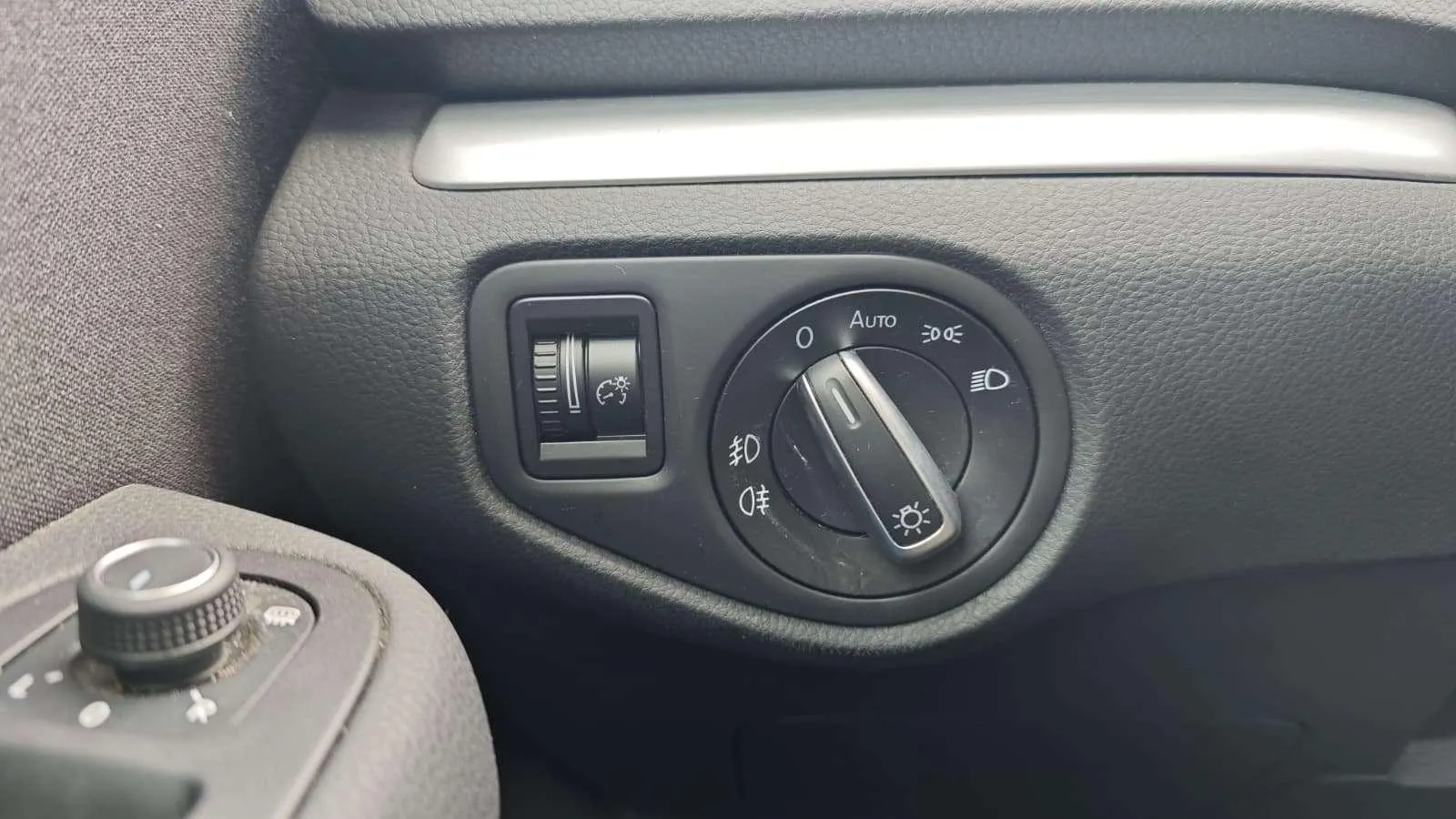Volkswagen Sharan Advance 1.4 TSI - foto 29