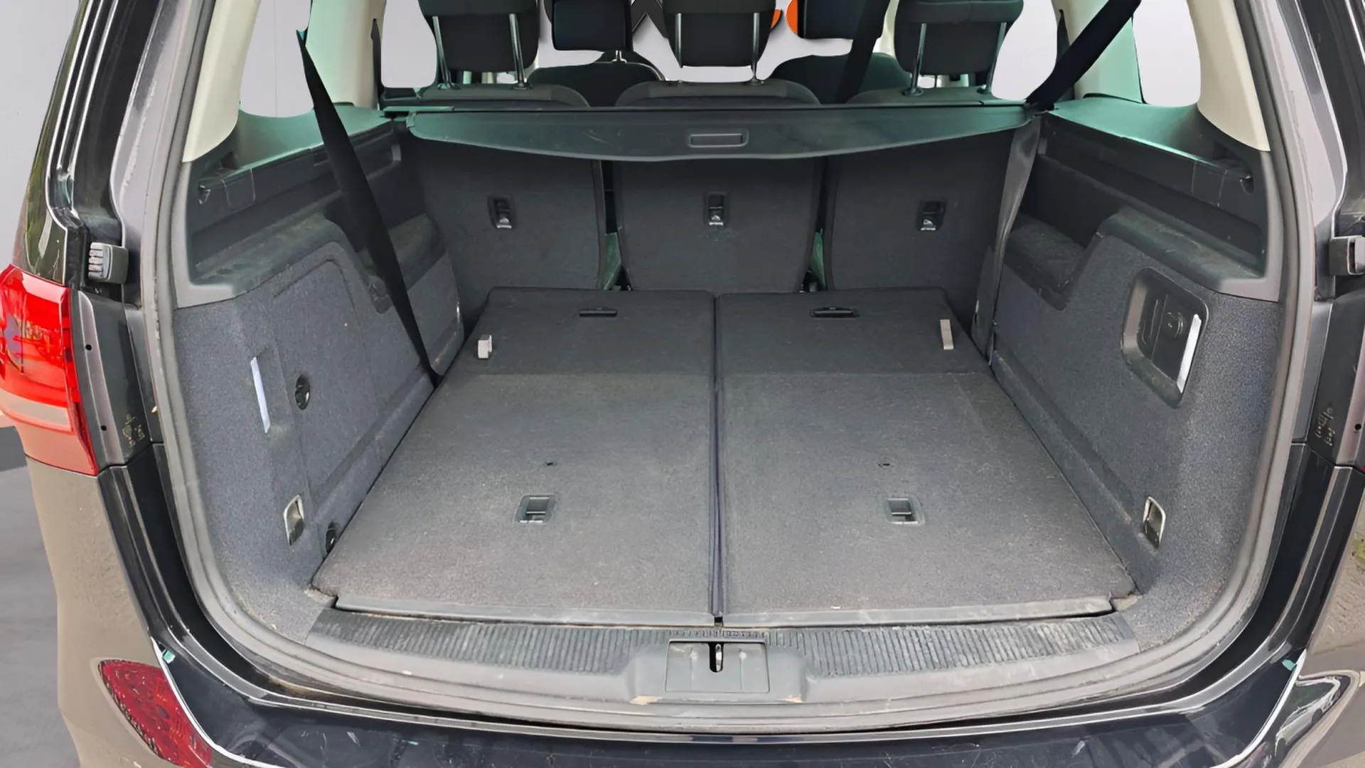 Volkswagen Sharan Advance 1.4 TSI - foto 34