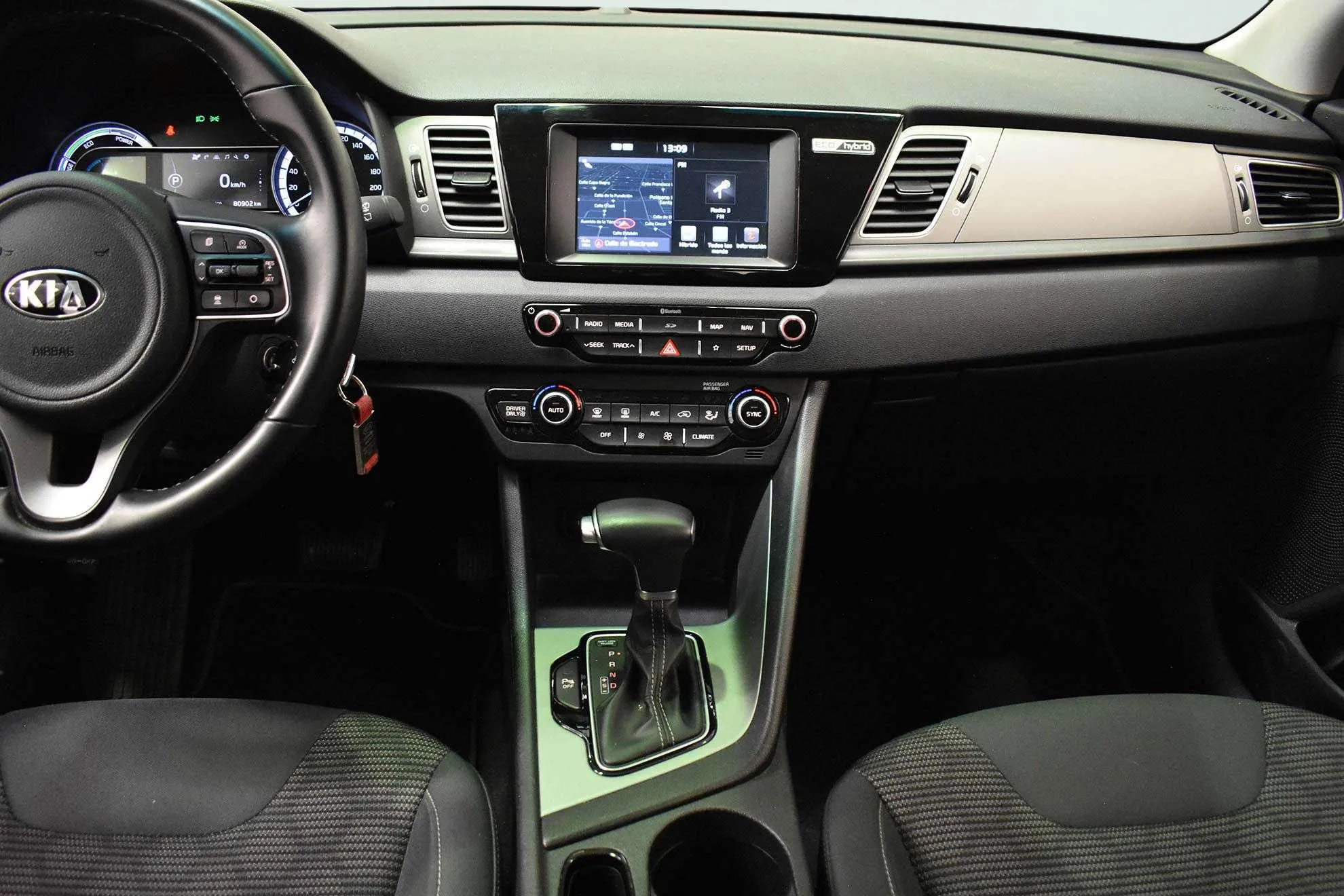 Kia Niro 1.6 GDi HEV Concept - foto 17