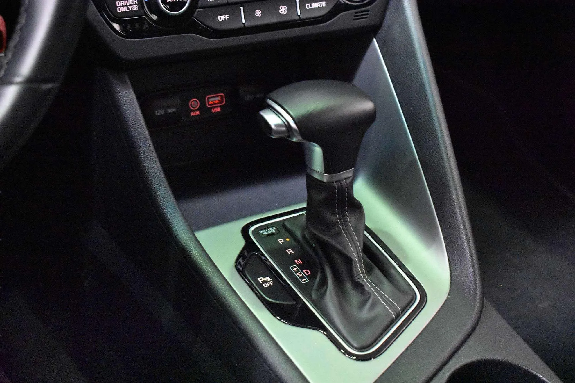 Kia Niro 1.6 GDi HEV Concept - foto 25