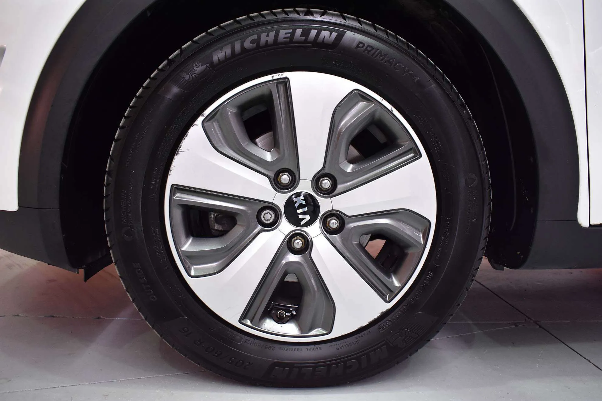 Kia Niro 1.6 GDi HEV Concept - foto 31