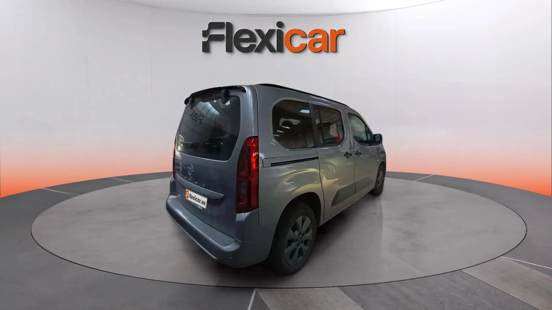 Opel Combo GS 1.5 Td MT6 €6.4 - foto 7