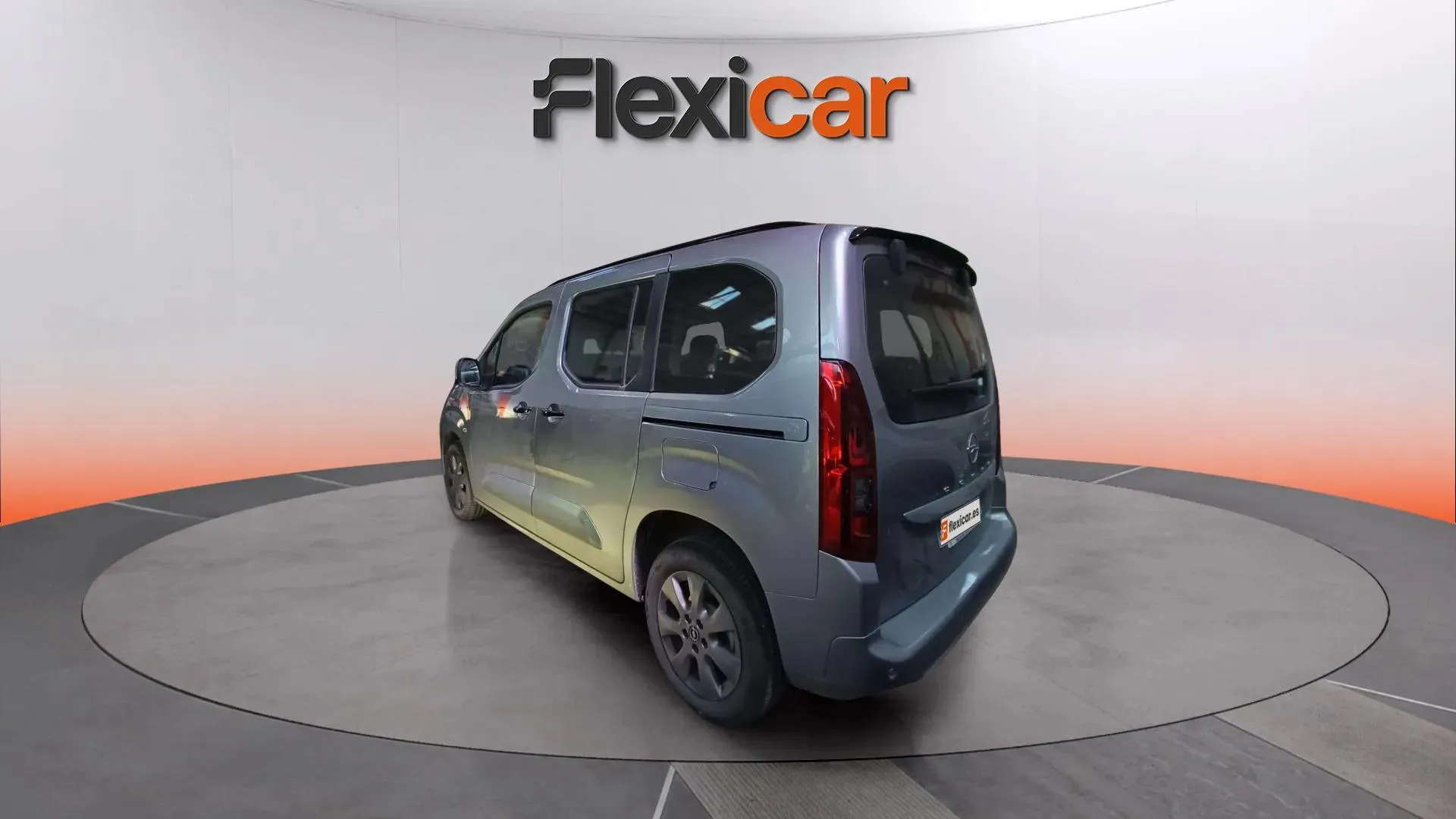 Opel Combo GS 1.5 Td MT6 €6.4 - foto 6