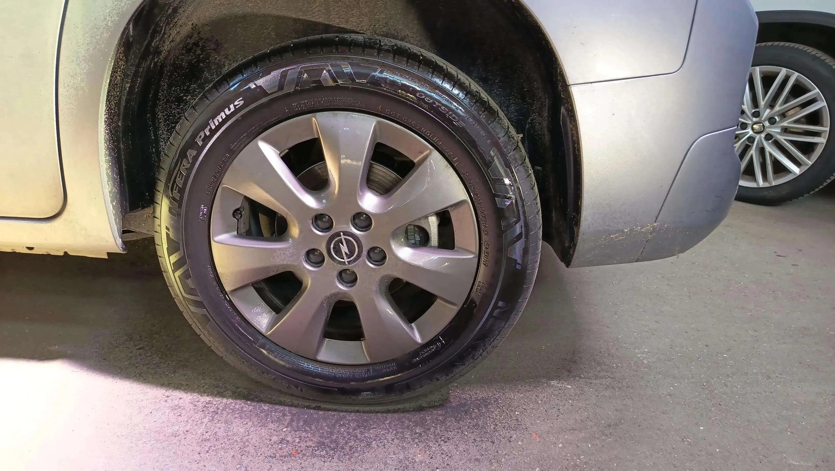 Opel Combo GS 1.5 Td MT6 €6.4 - foto 8
