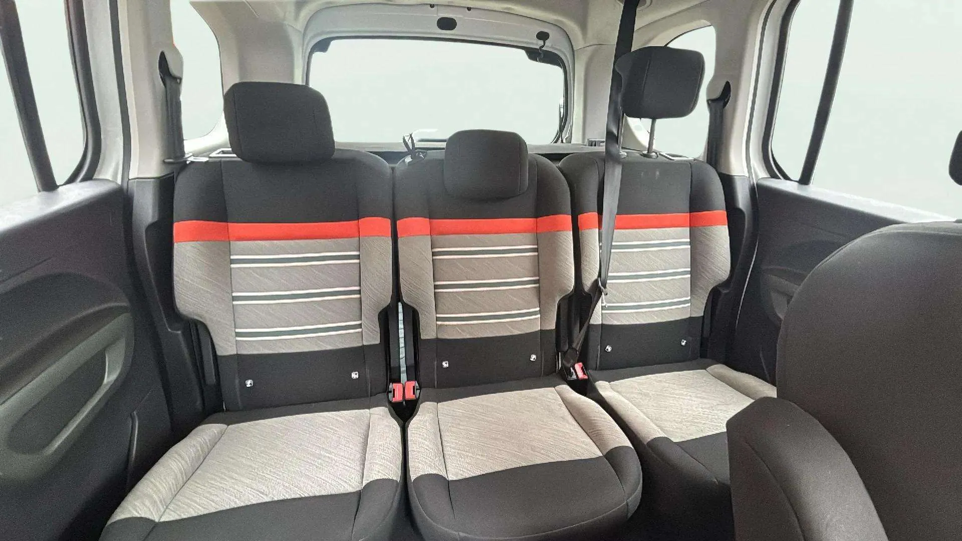 Citroën Berlingo Talla M BlueHDi 100 Feel - foto 16
