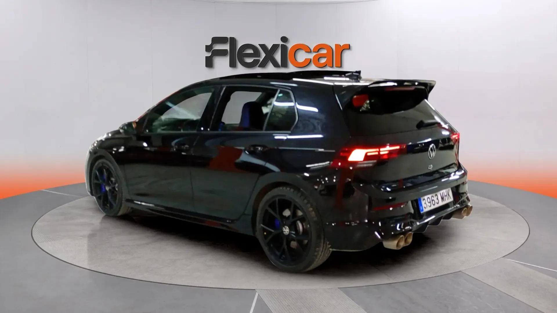 Volkswagen Golf R 2.0 TSI 4Motion DSG - foto 4