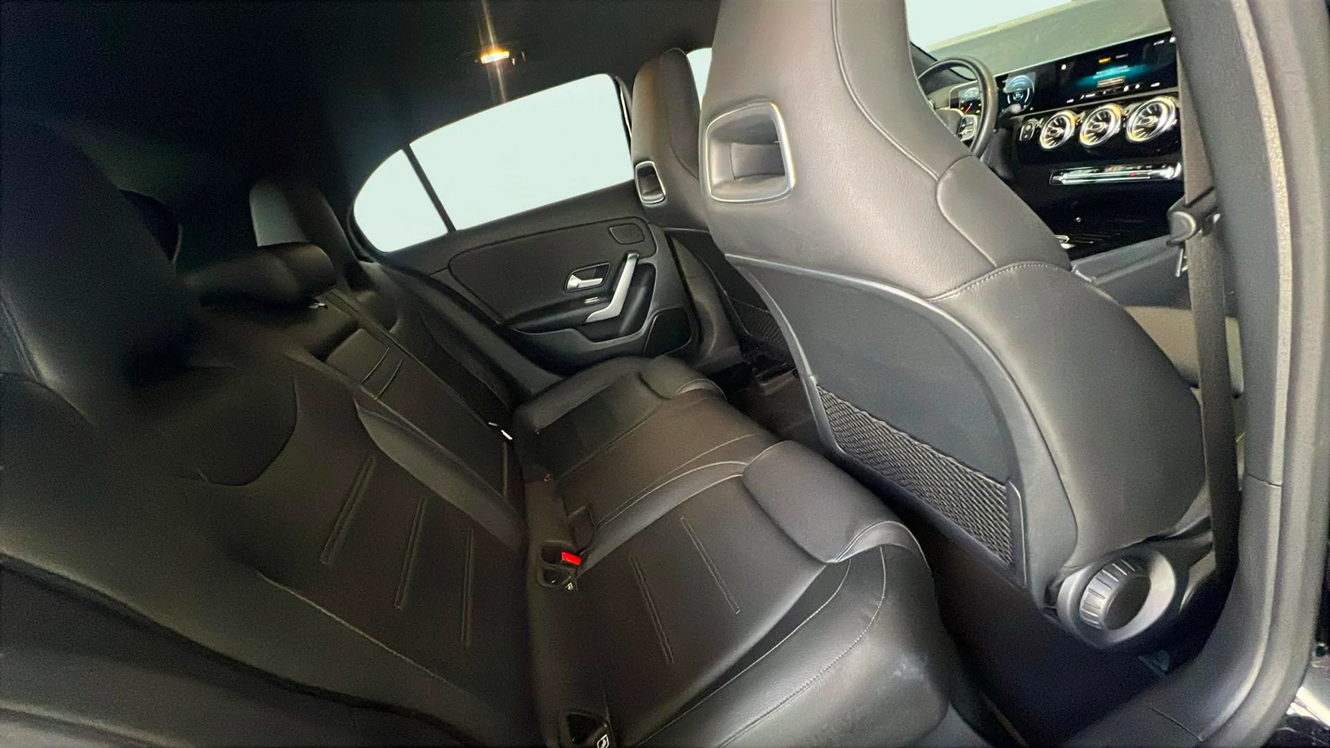 Mercedes-Benz Clase A A 180 d - foto 11