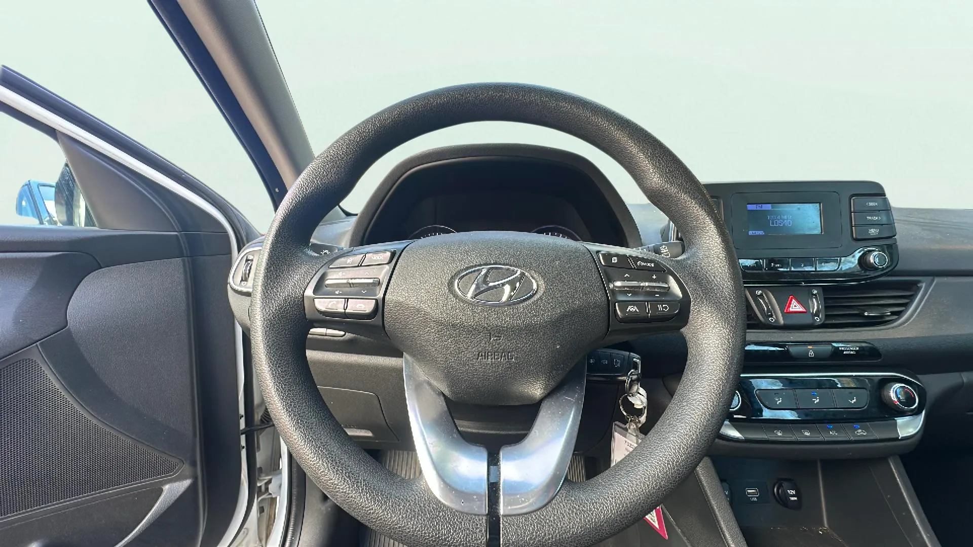 Hyundai i30 1.0 T-GDi Essence - foto 15