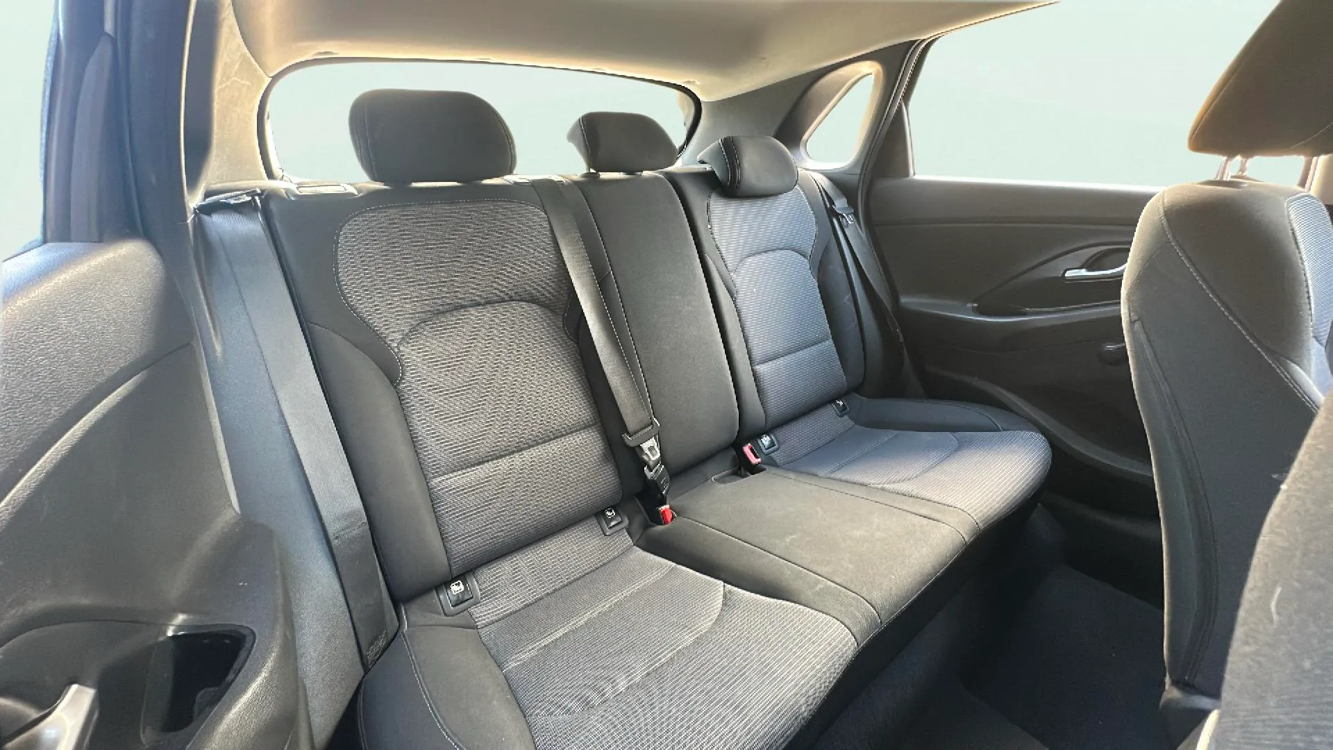 Hyundai i30 1.0 T-GDi Essence - foto 18