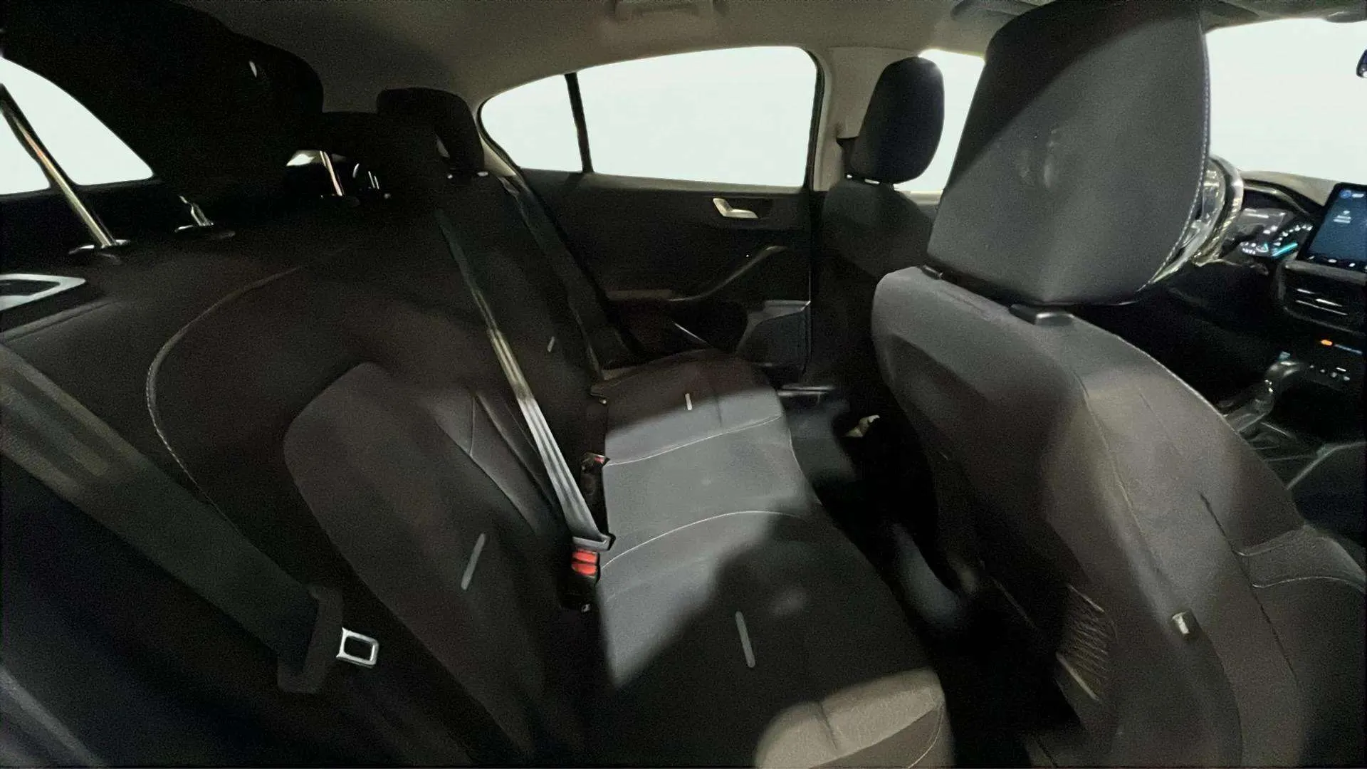 Ford Focus 1.0 EcoBoost MHEV Active Des. SIP - foto 16