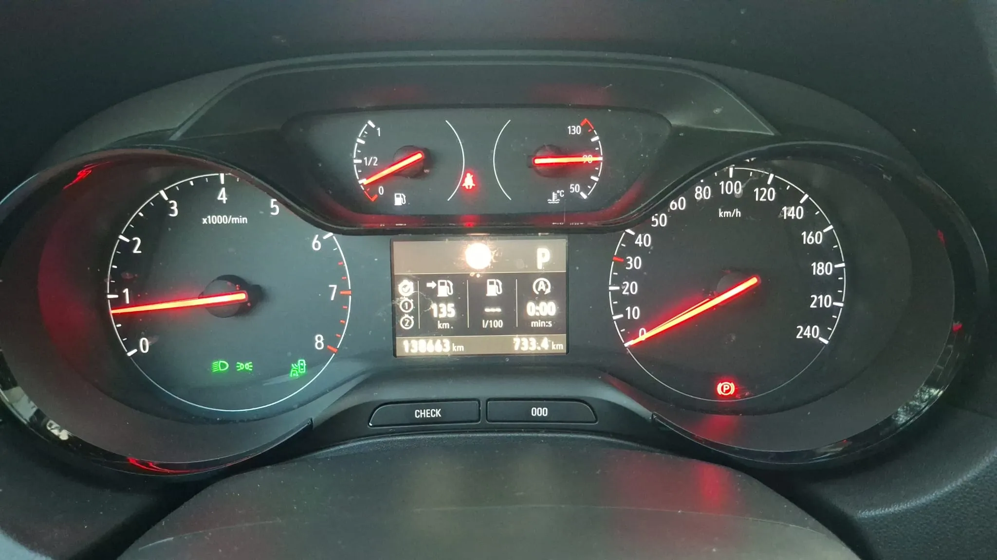 Opel Grandland 1.5 CDTi 120 Aniversario - foto 17