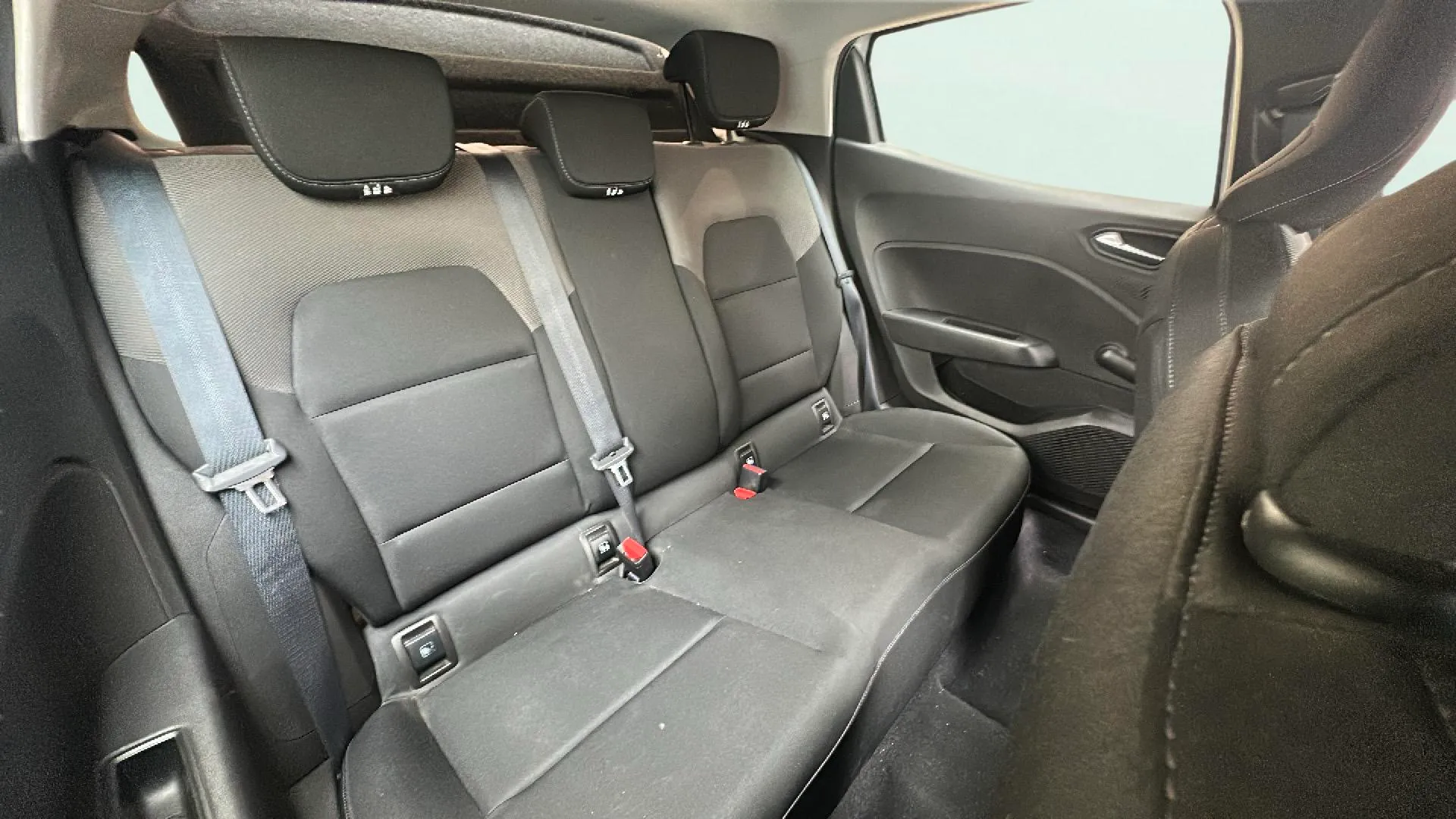 Renault Clio Business Blue dCi - foto 18
