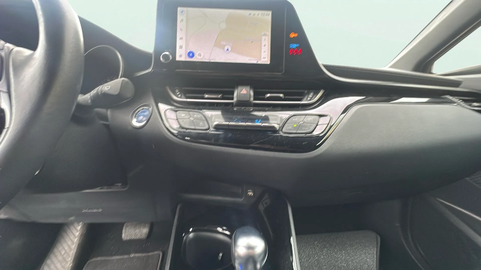 Toyota C-HR 1.8 125H Advance - foto 19