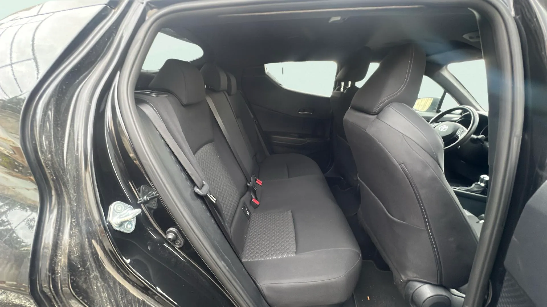 Toyota C-HR 1.8 125H Advance - foto 18