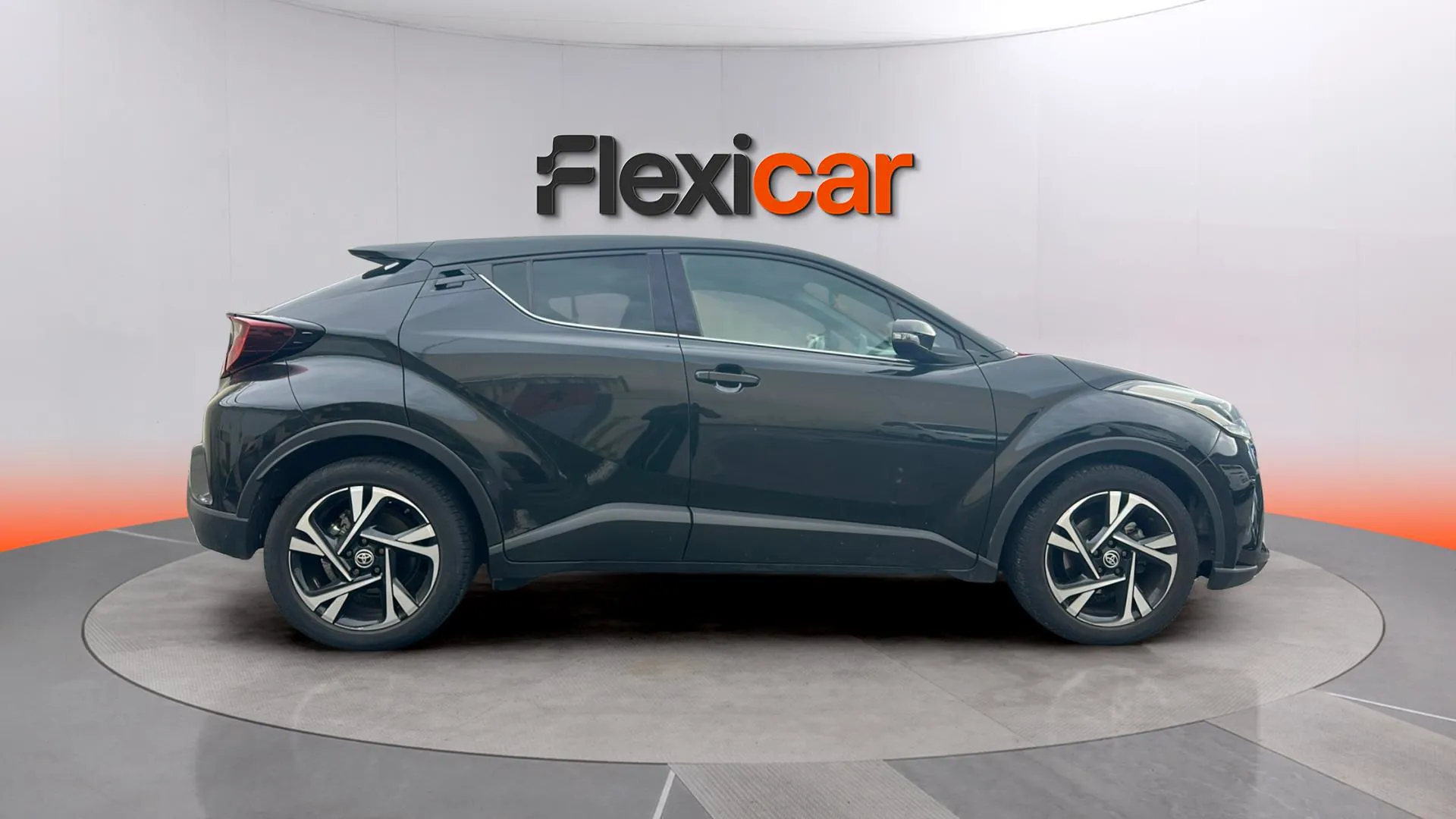 Toyota C-HR 1.8 125H Advance - foto 8