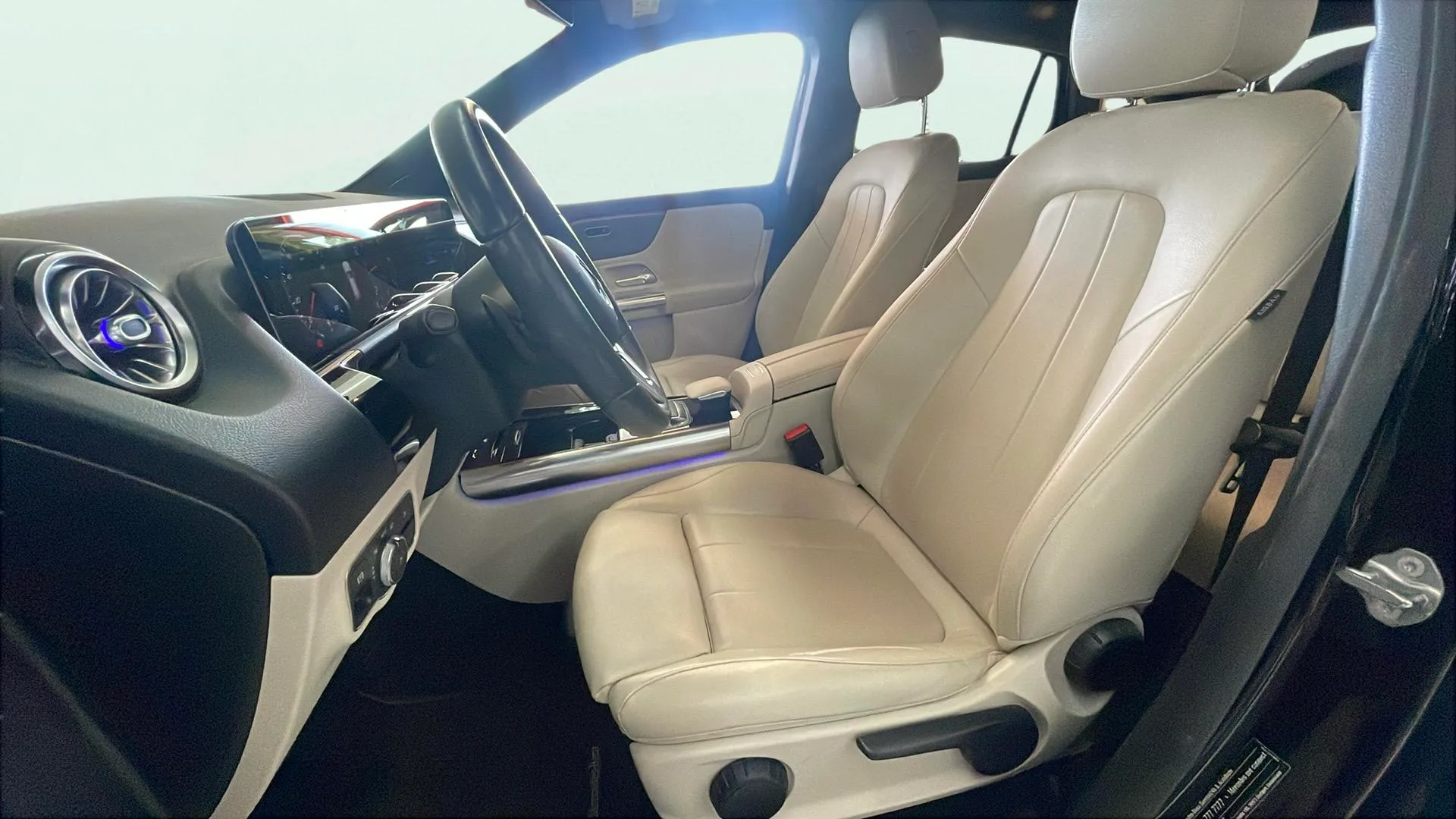 Mercedes-Benz GLA 200 D 4MATIC - foto 11