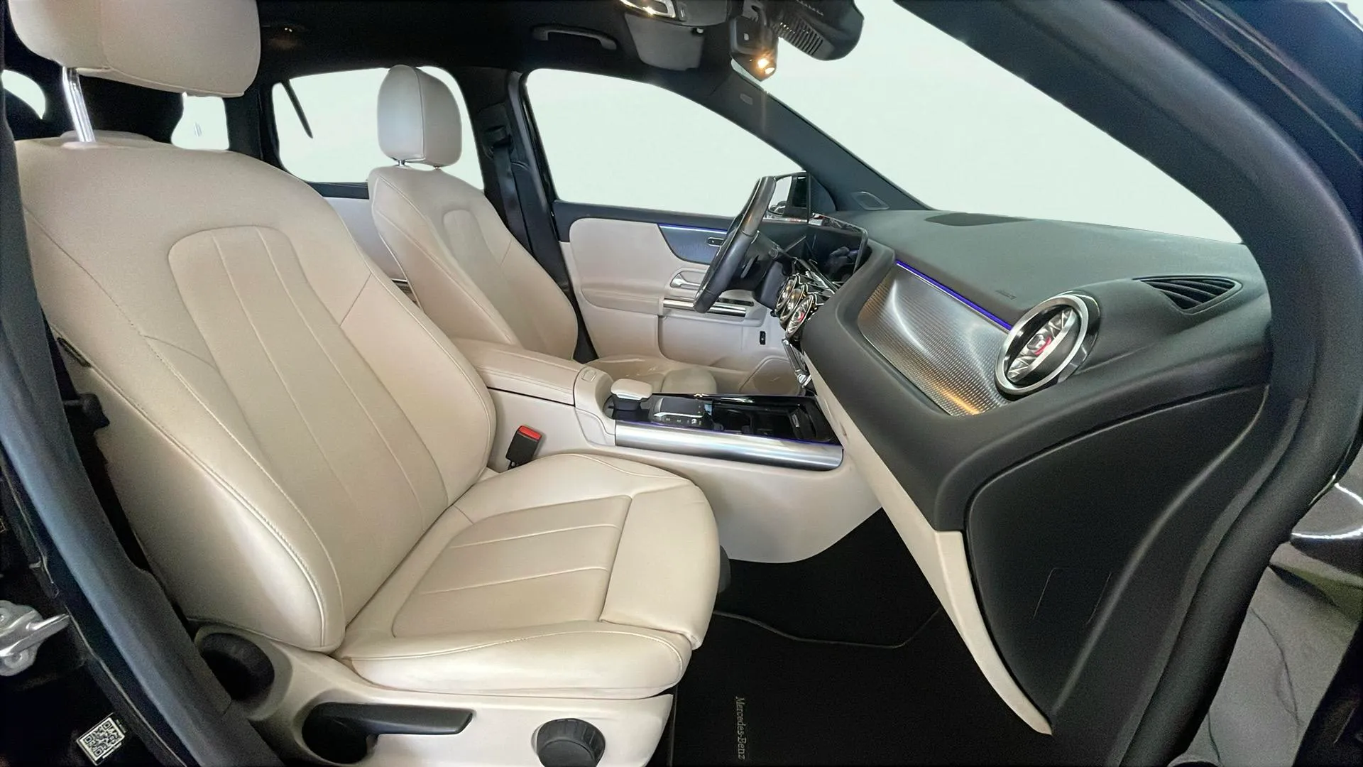 Mercedes-Benz GLA 200 D 4MATIC - foto 10
