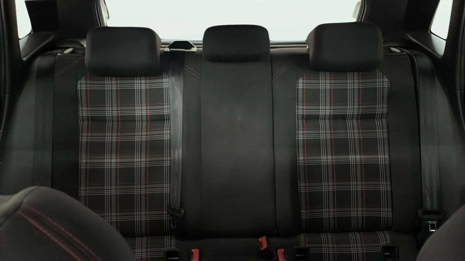 Volkswagen Polo GTI 2.0 TSI DSG - foto 13