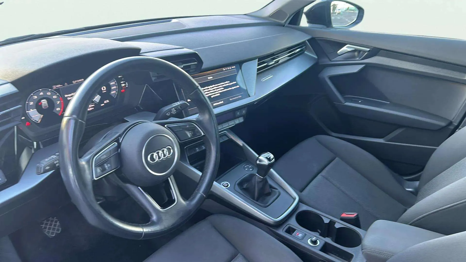 Audi A3 Sportback 30 TFSI - foto 24