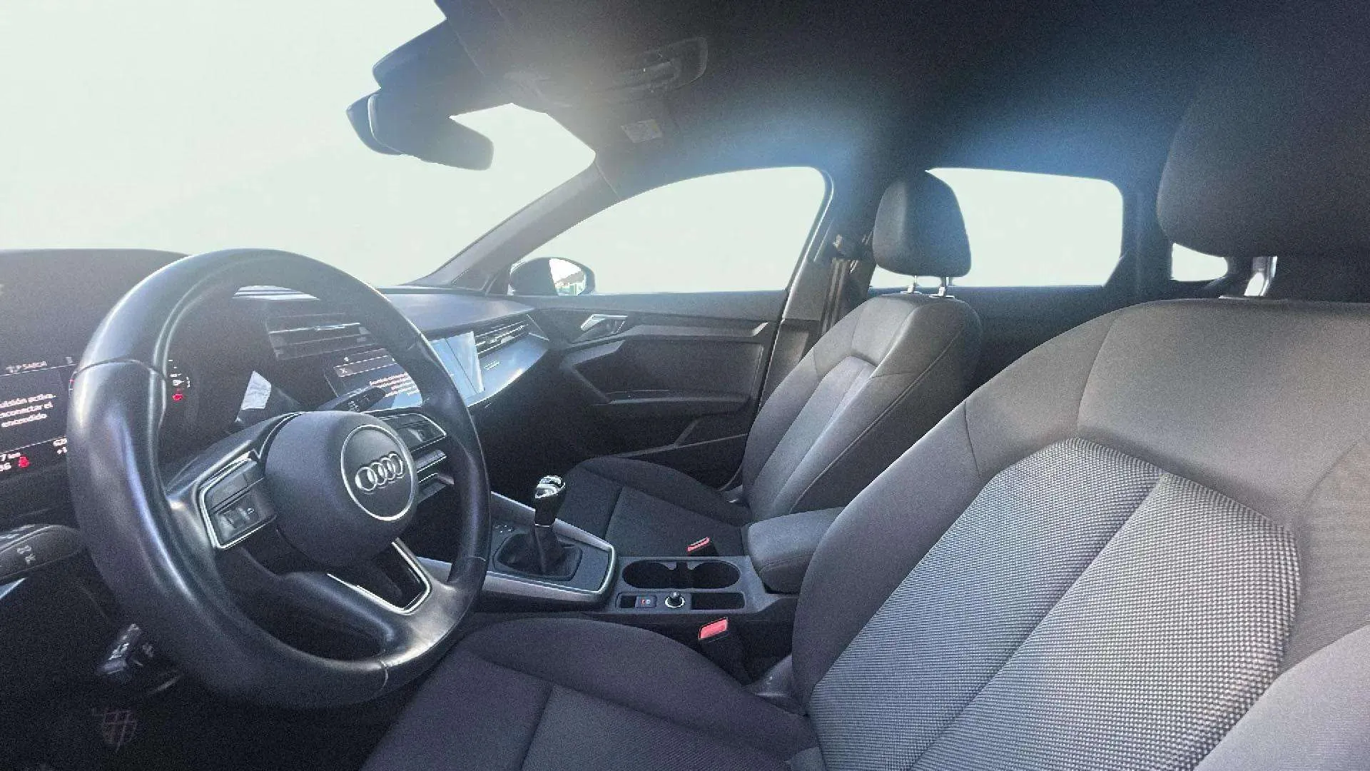 Audi A3 Sportback 30 TFSI - foto 21