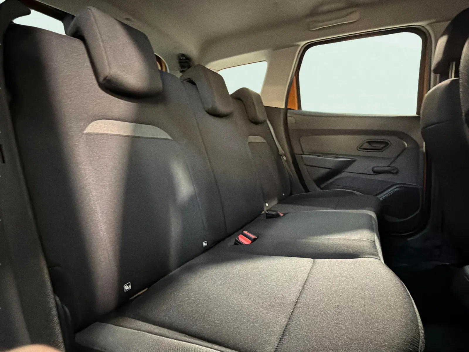 Dacia Duster Comfort TCe 4x2 - foto 17