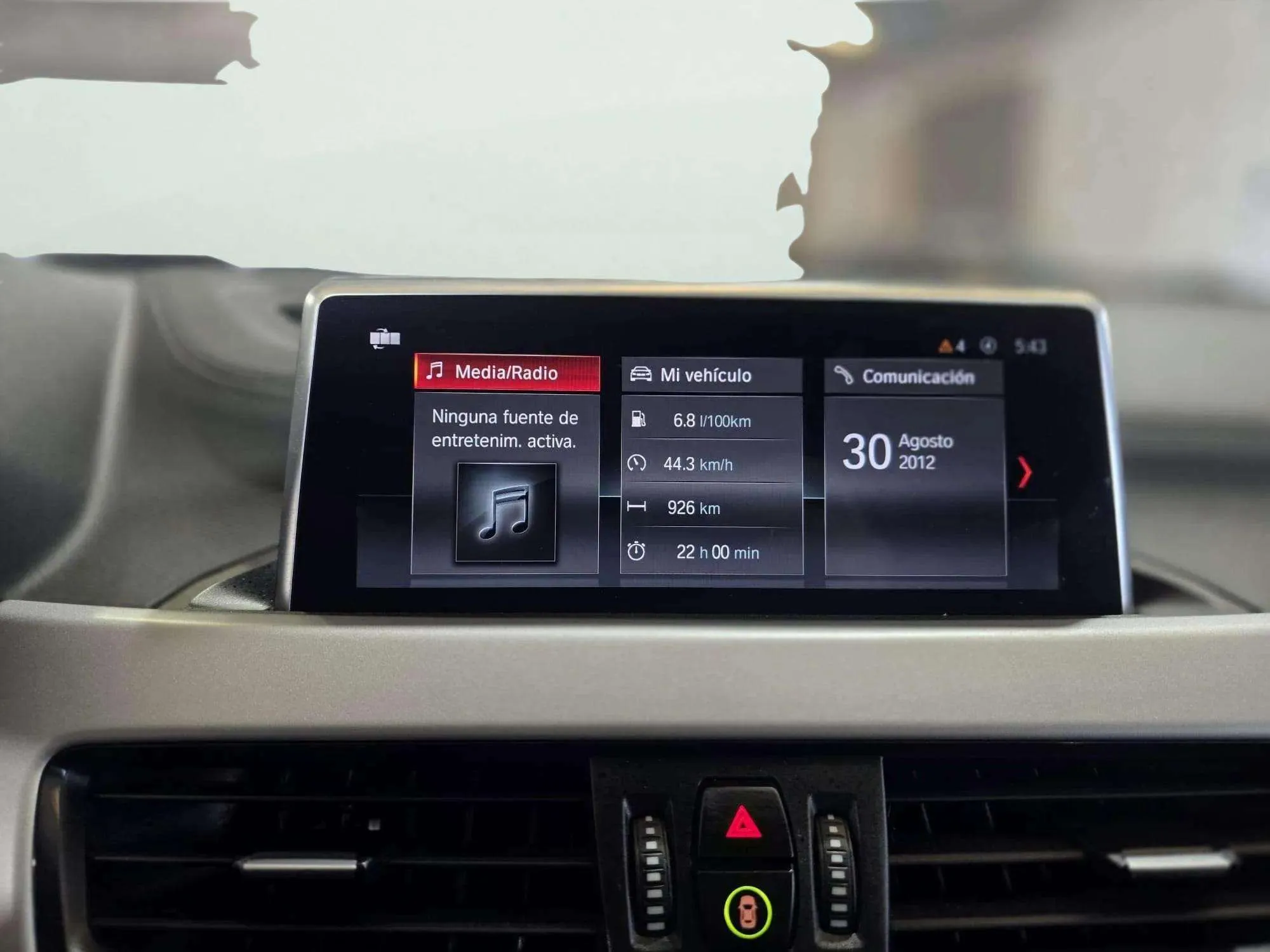 BMW X2 sDrive16d - foto 12