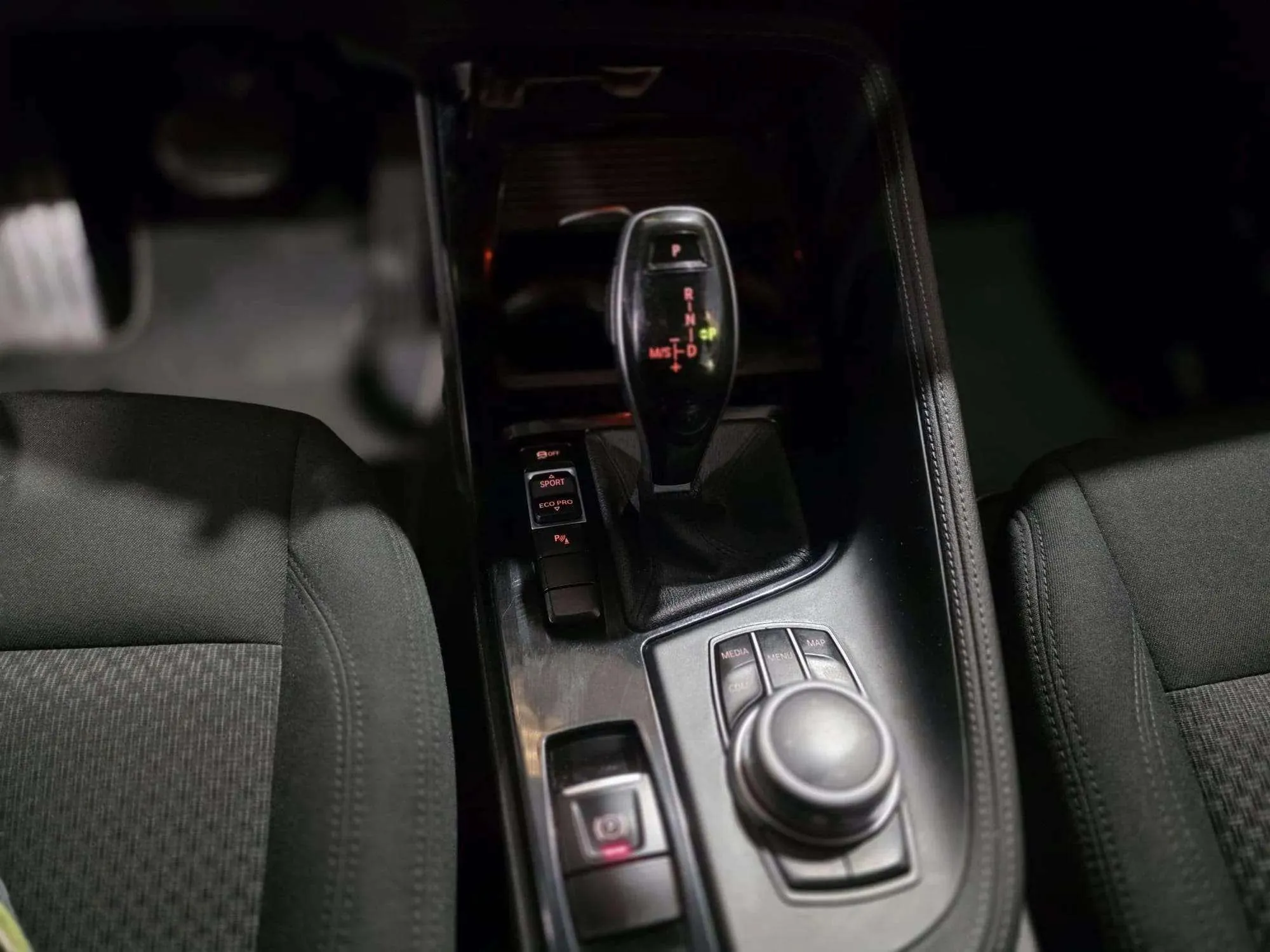 BMW X2 sDrive16d - foto 14
