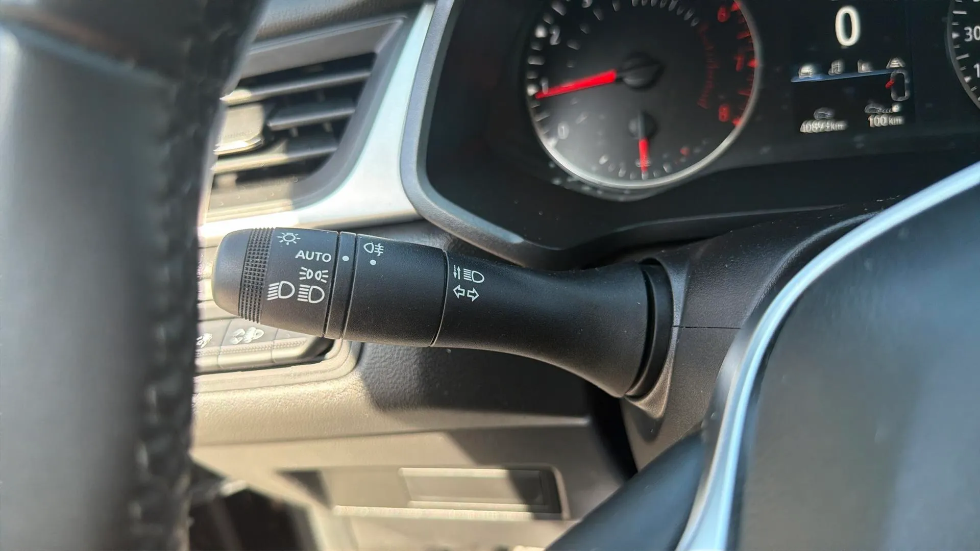 Renault Captur equilibre TCe - foto 12