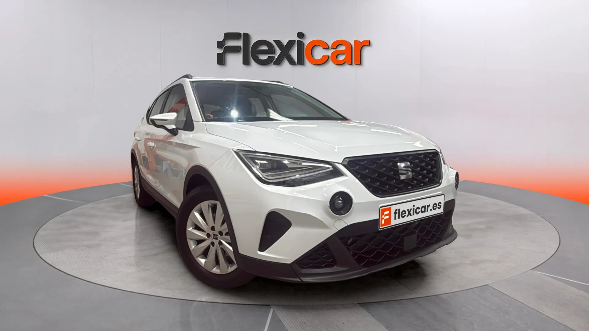 SEAT Arona 1.0 TSI Style Ecomotive - foto 1