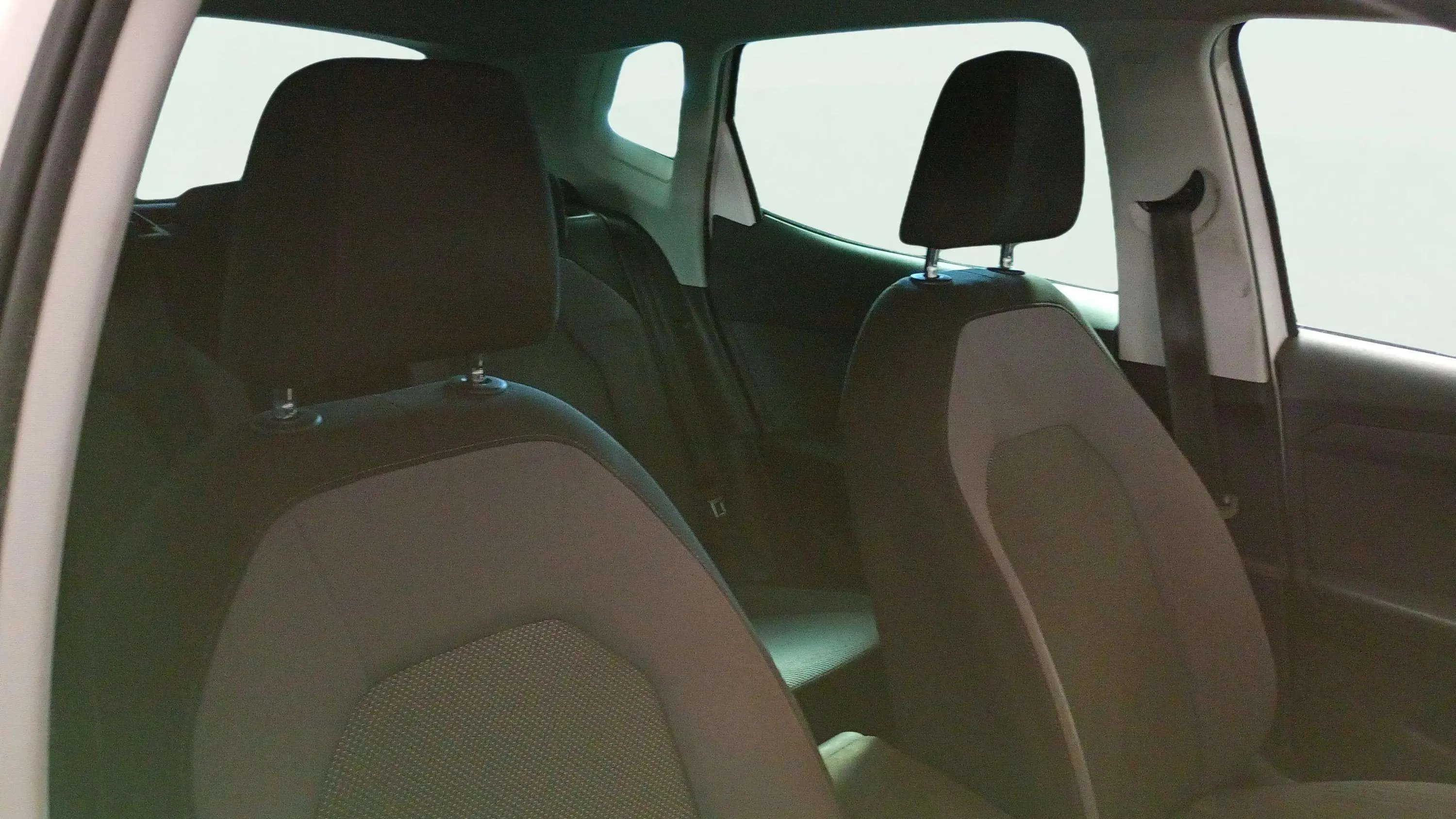 SEAT Arona 1.0 TSI Style Ecomotive - foto 11
