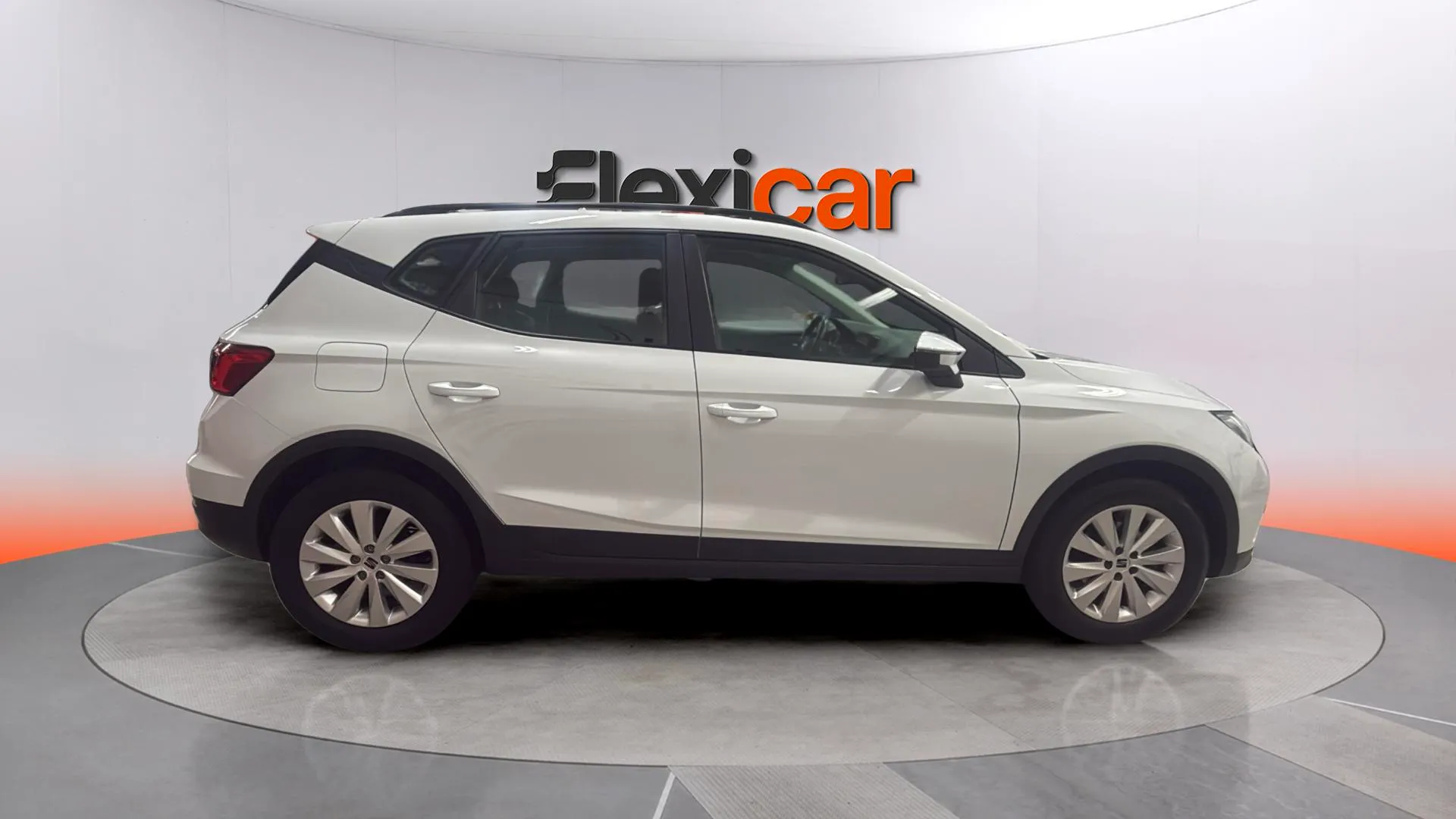 SEAT Arona 1.0 TSI Style Ecomotive - foto 2