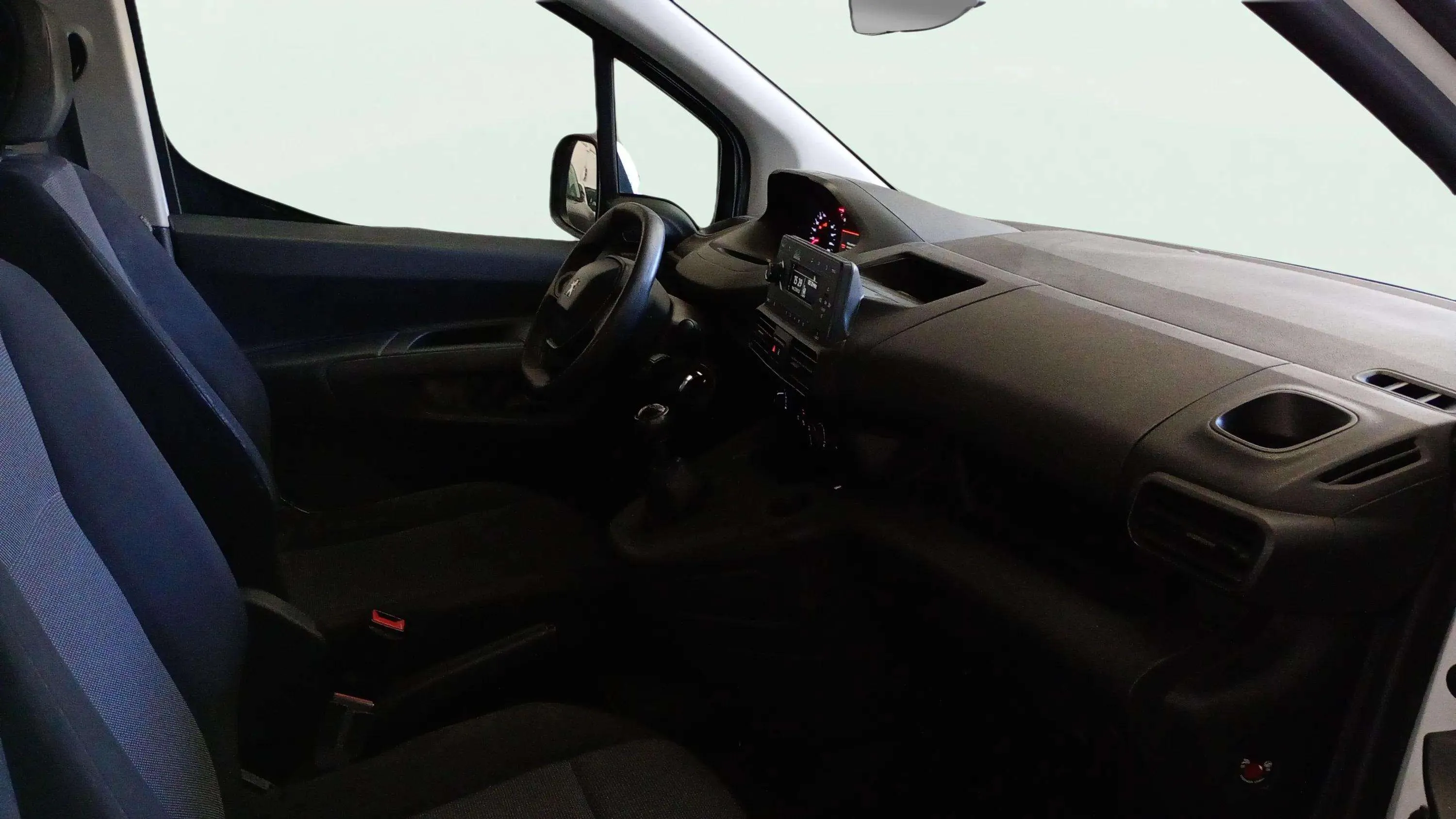 Peugeot Rifter Access Standard BlueHDi - foto 12