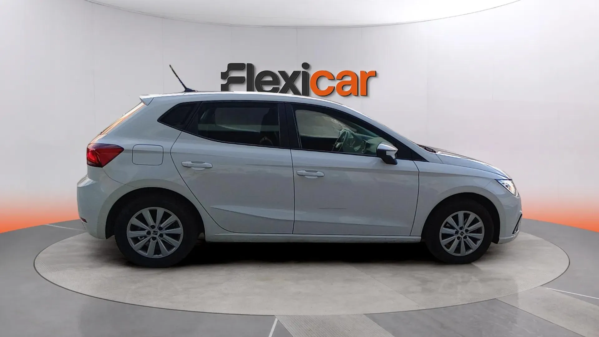 SEAT Ibiza 1.0 TSI Style - foto 2