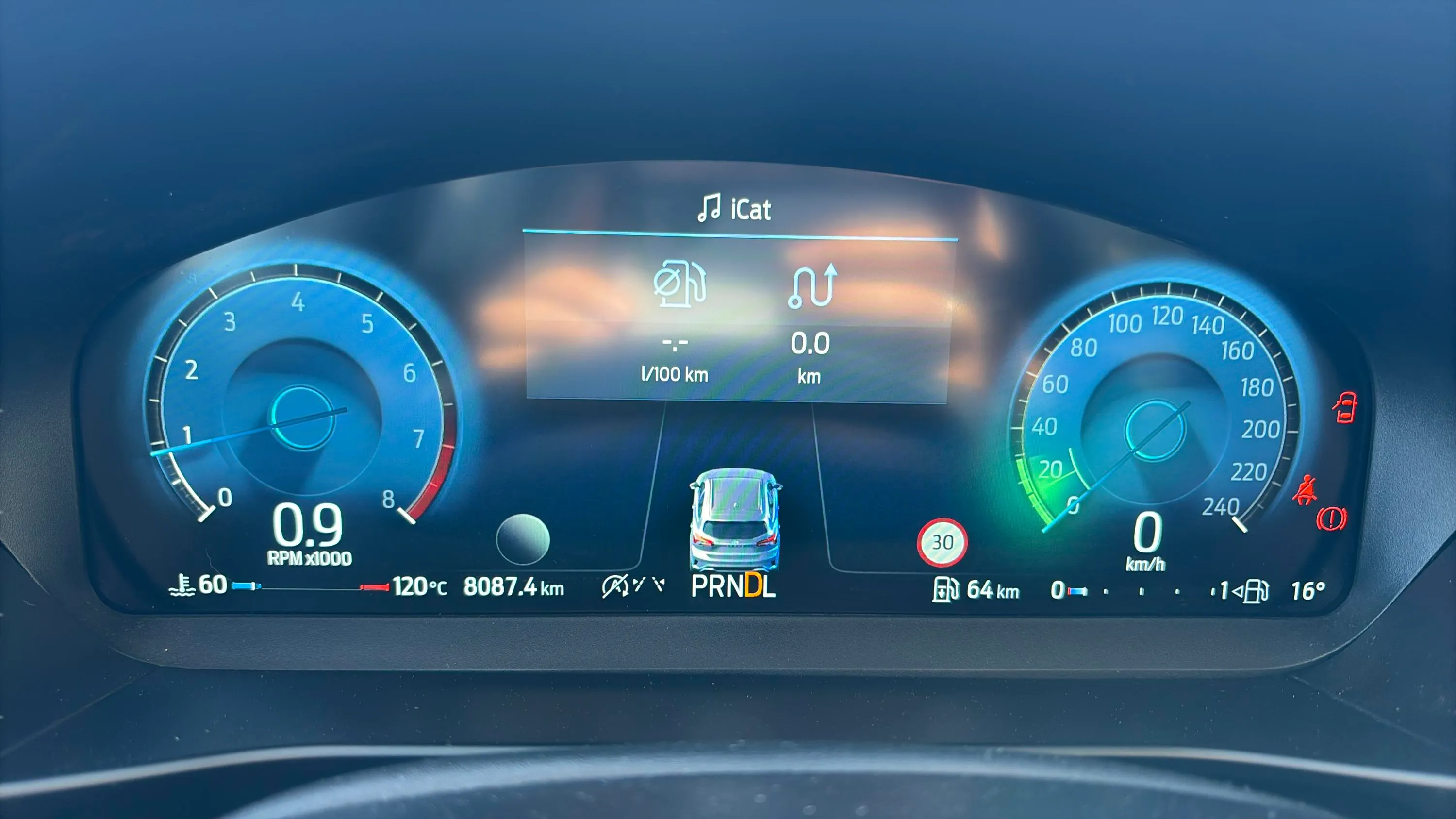 Ford Focus Active X 1.0T EcoBoost mHEV - foto 14