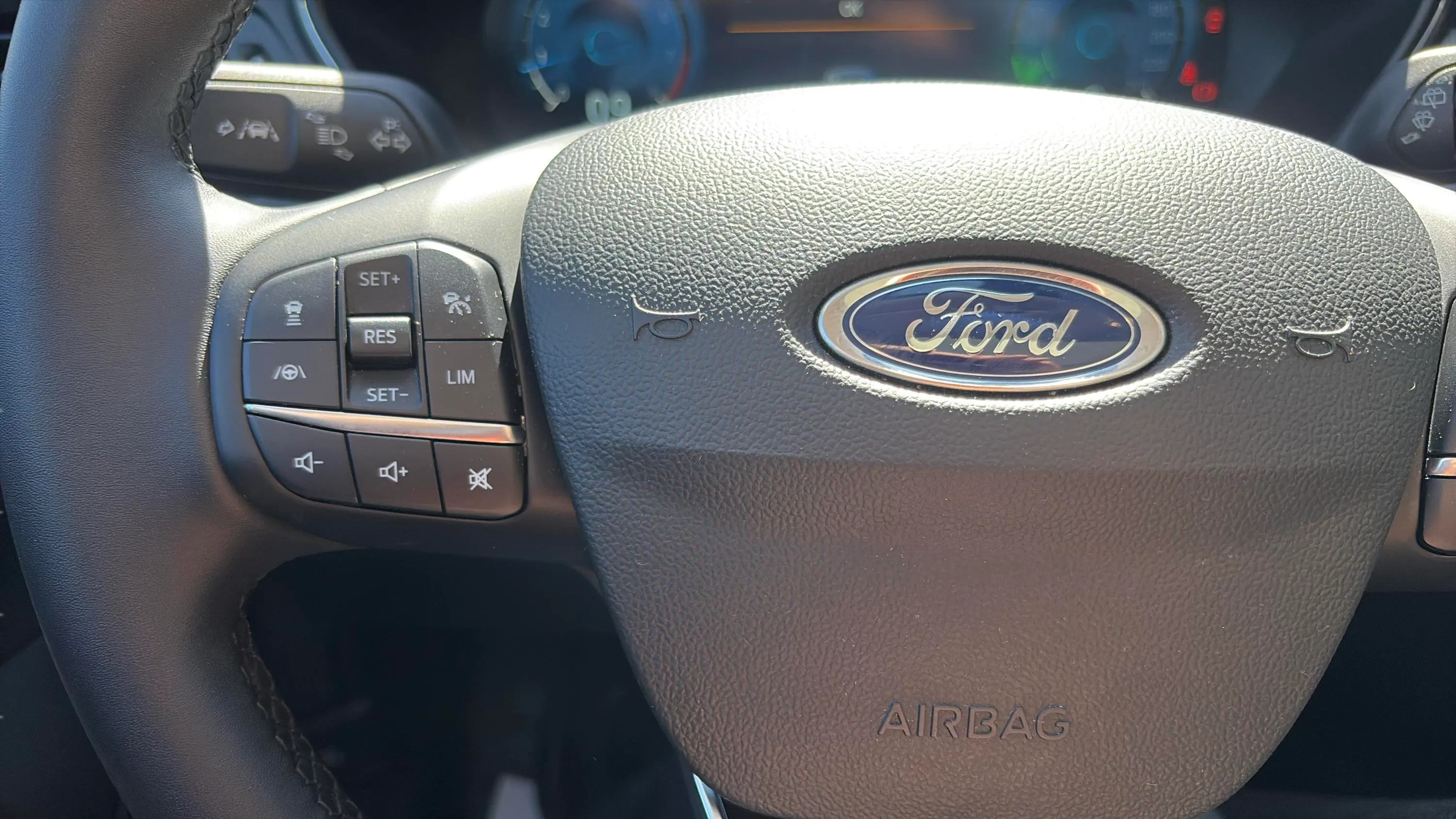 Ford Focus Active X 1.0T EcoBoost mHEV - foto 12